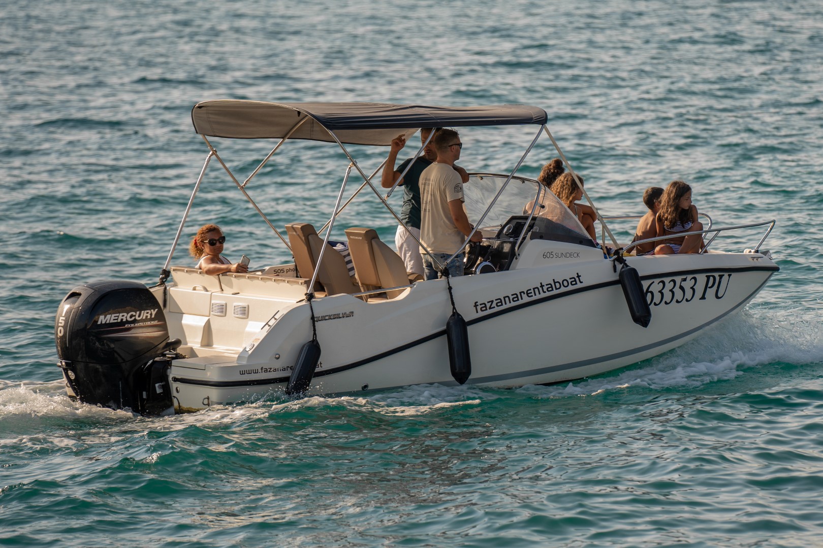 Quicksilver 605 Sundeck F — photo 32