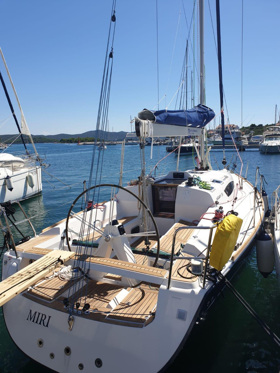 Elan 340 — photo 13