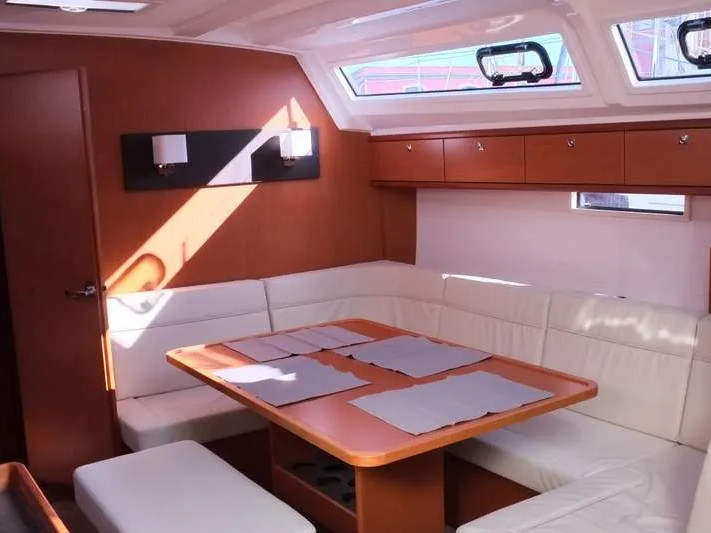 Bavaria 46 Cruiser — photo 9