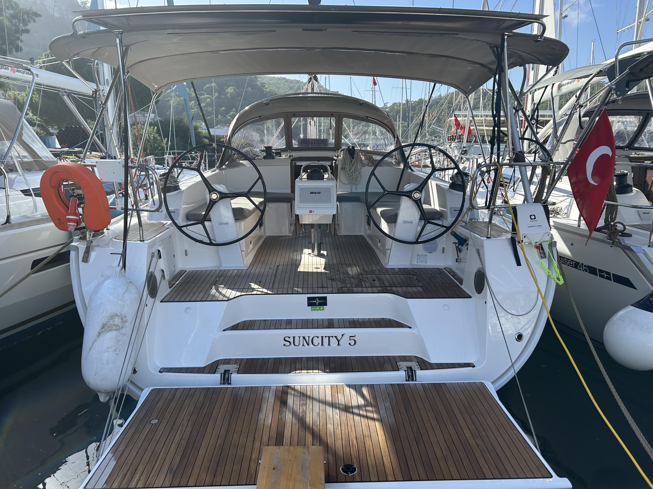 Bavaria 46 Cruiser — photo 1