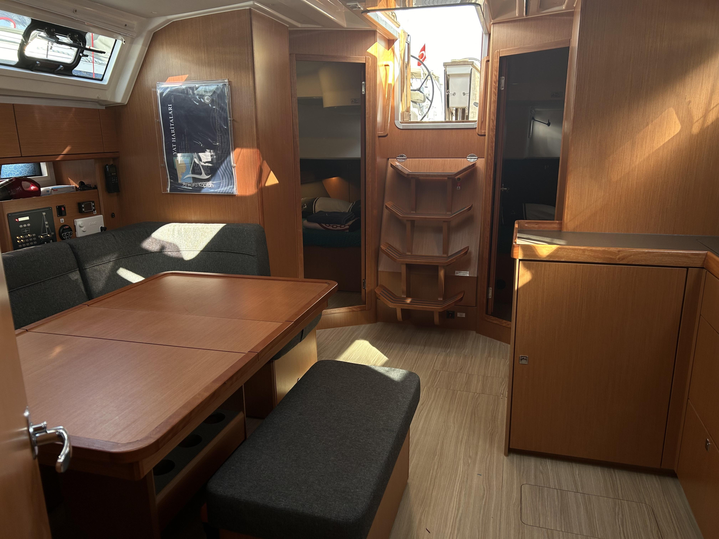 Bavaria 46 Cruiser — photo 6