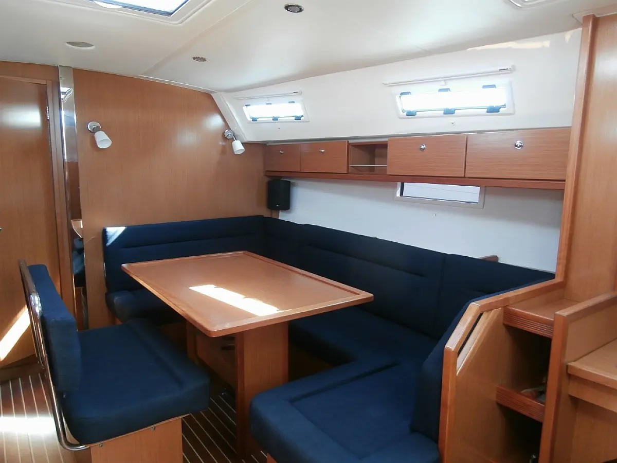 Bavaria 40 Cruiser — photo 5