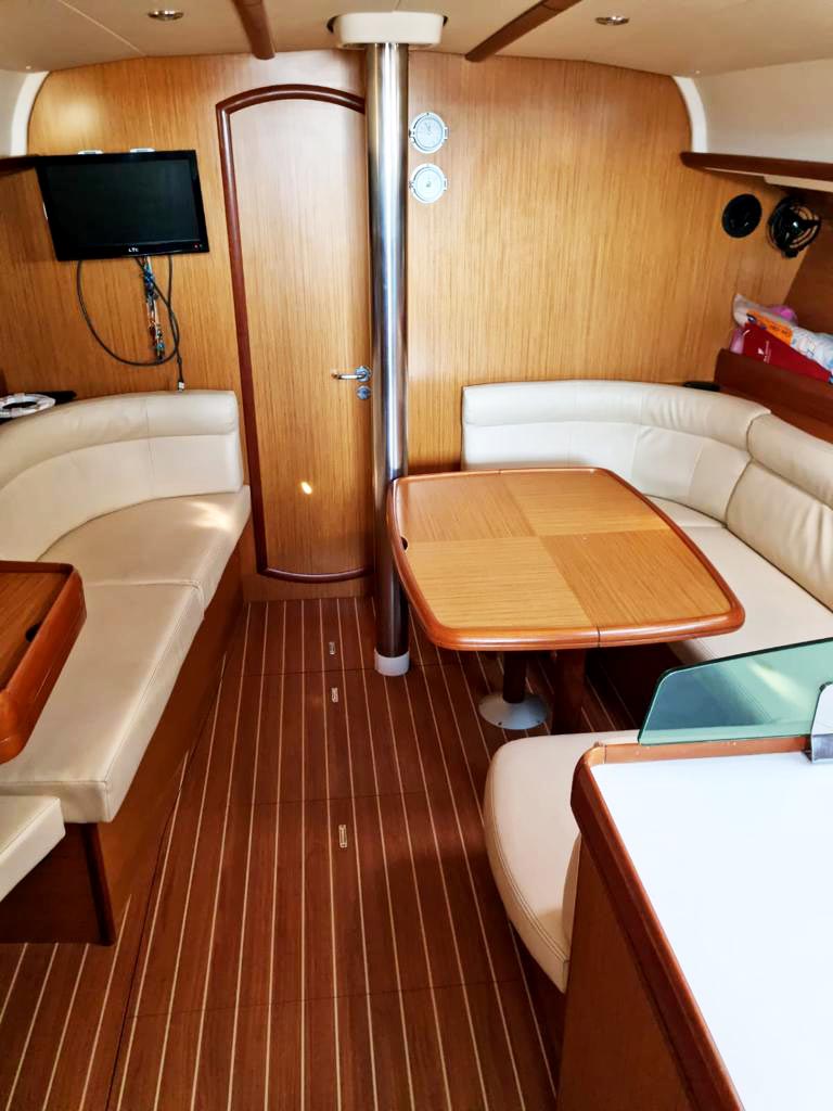 Sun Odyssey 42 i — photo 14