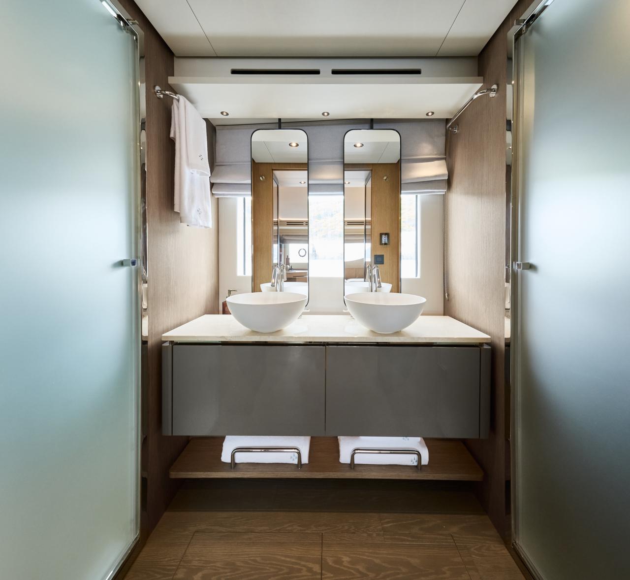 Prestige M7 — photo 26