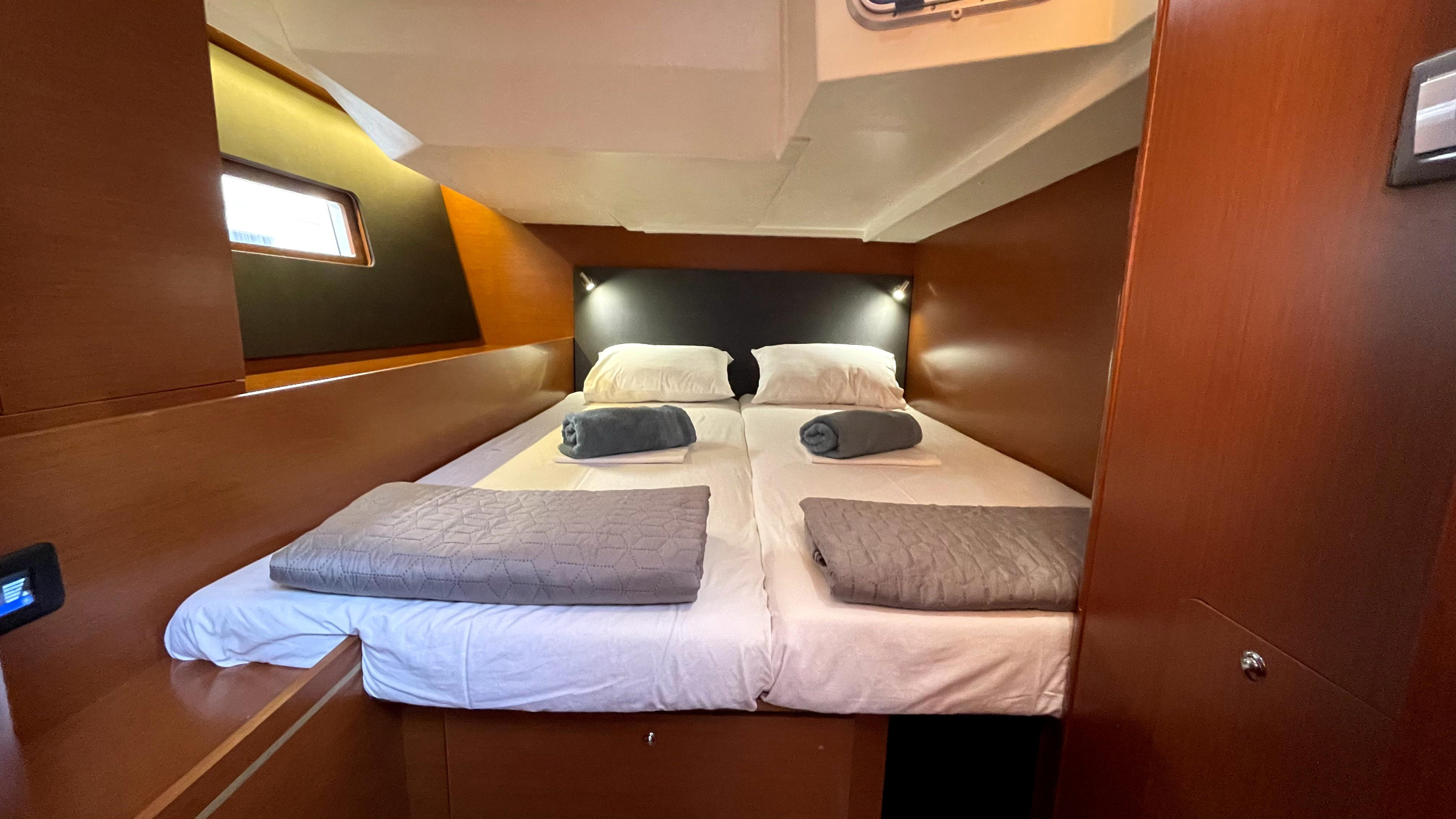 Oceanis 51.1 — photo 3