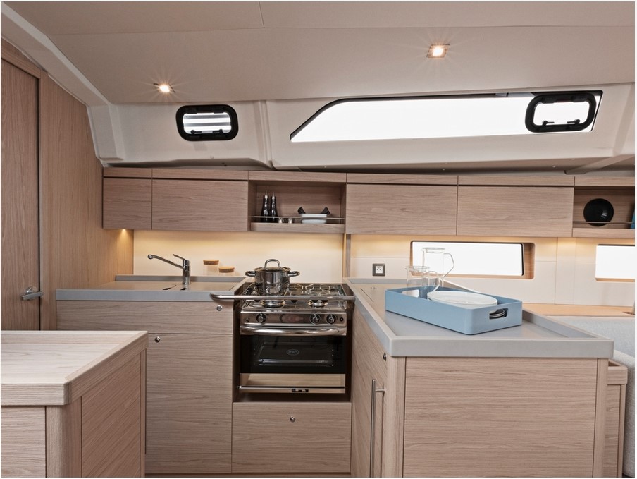 Oceanis 46.1 — photo 10