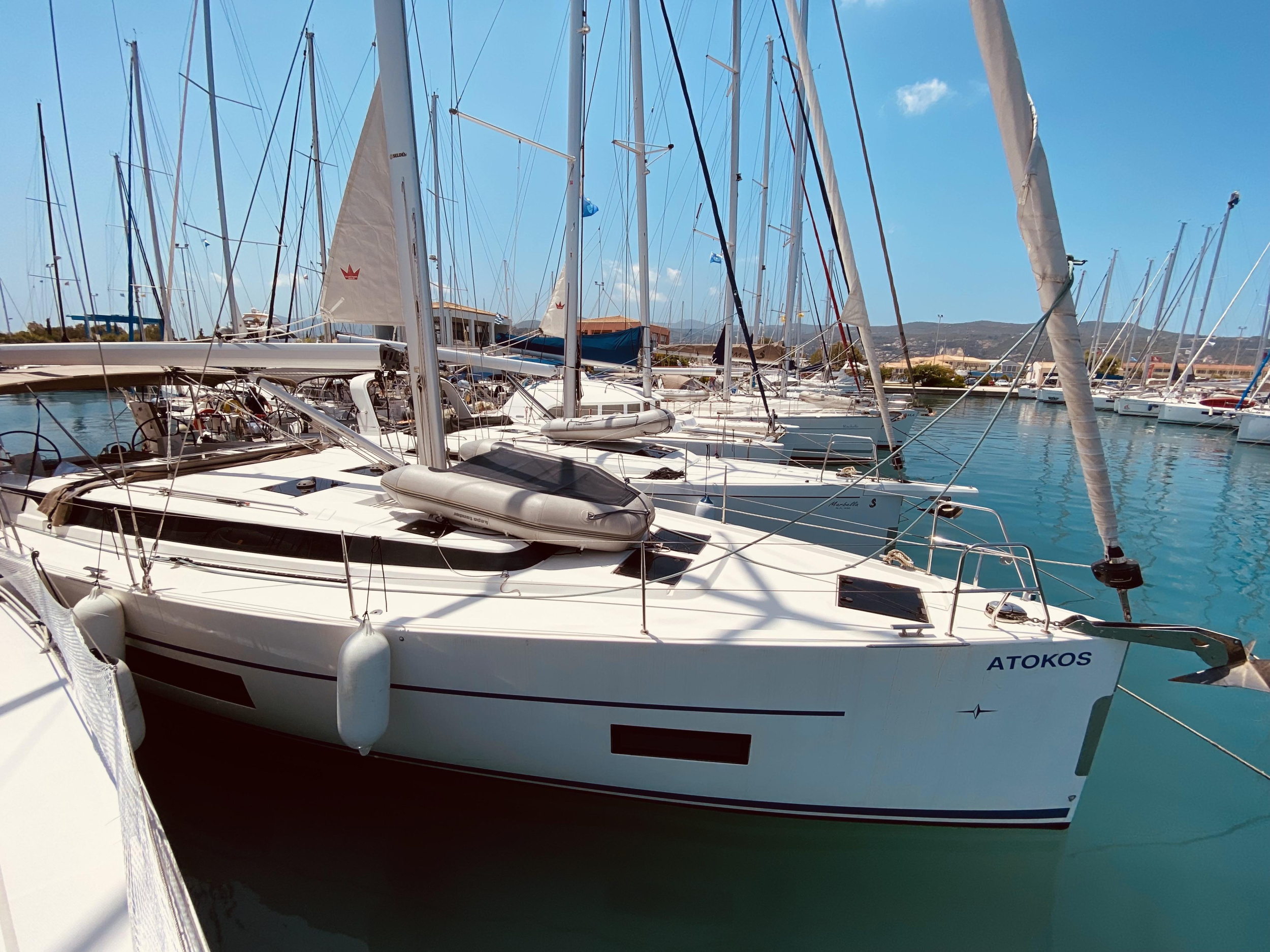 Bavaria C45 — photo 3