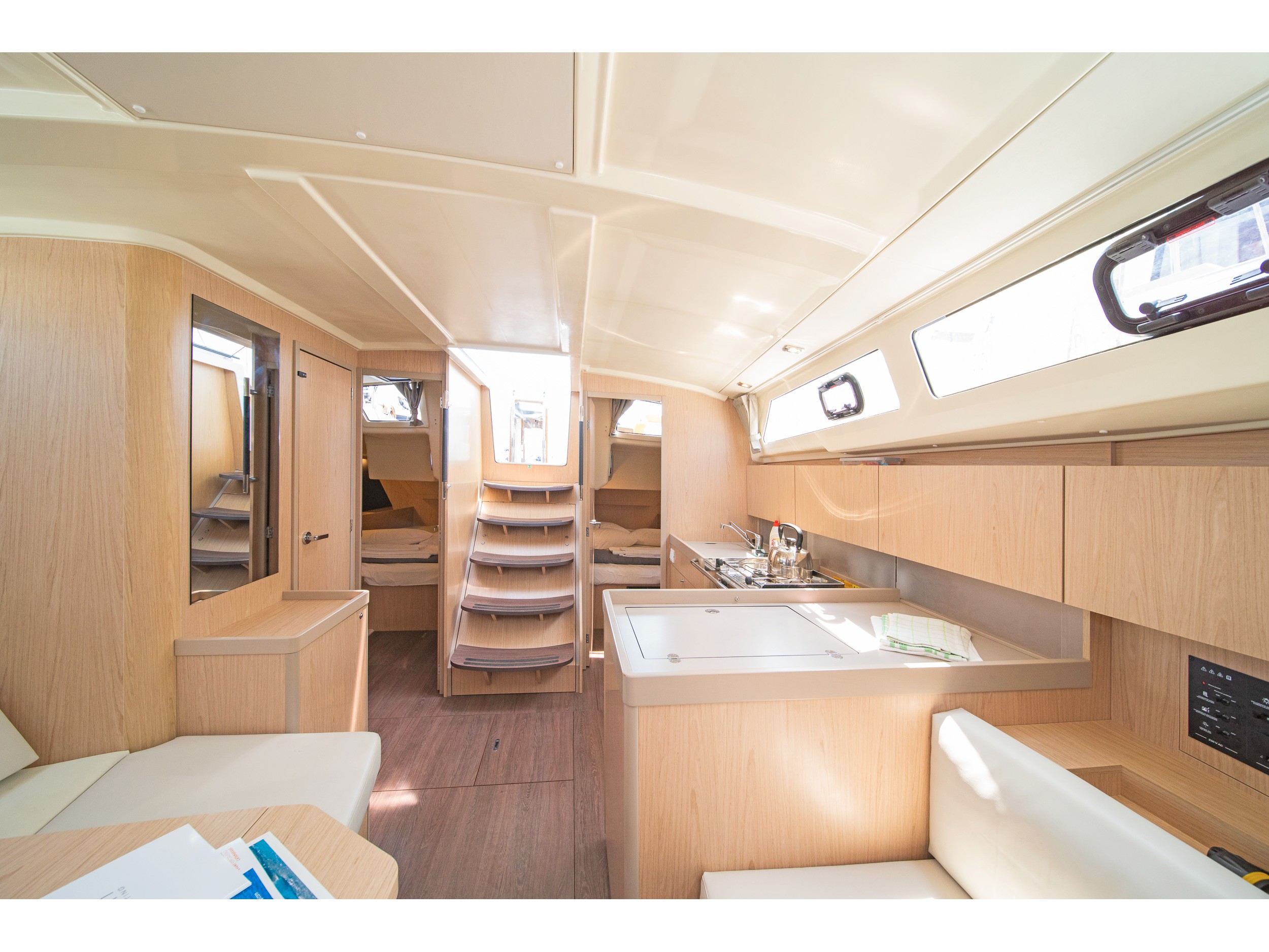 Oceanis 41.1 — photo 4