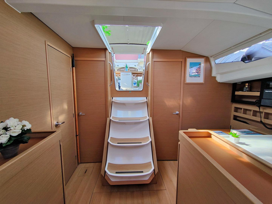 Sun Odyssey 440 — photo 10
