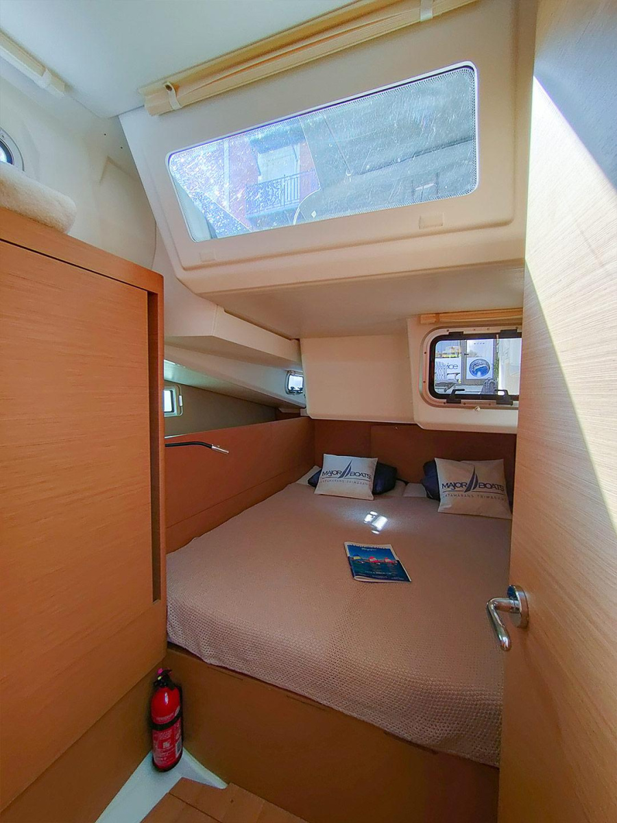 Sun Odyssey 440 — photo 20