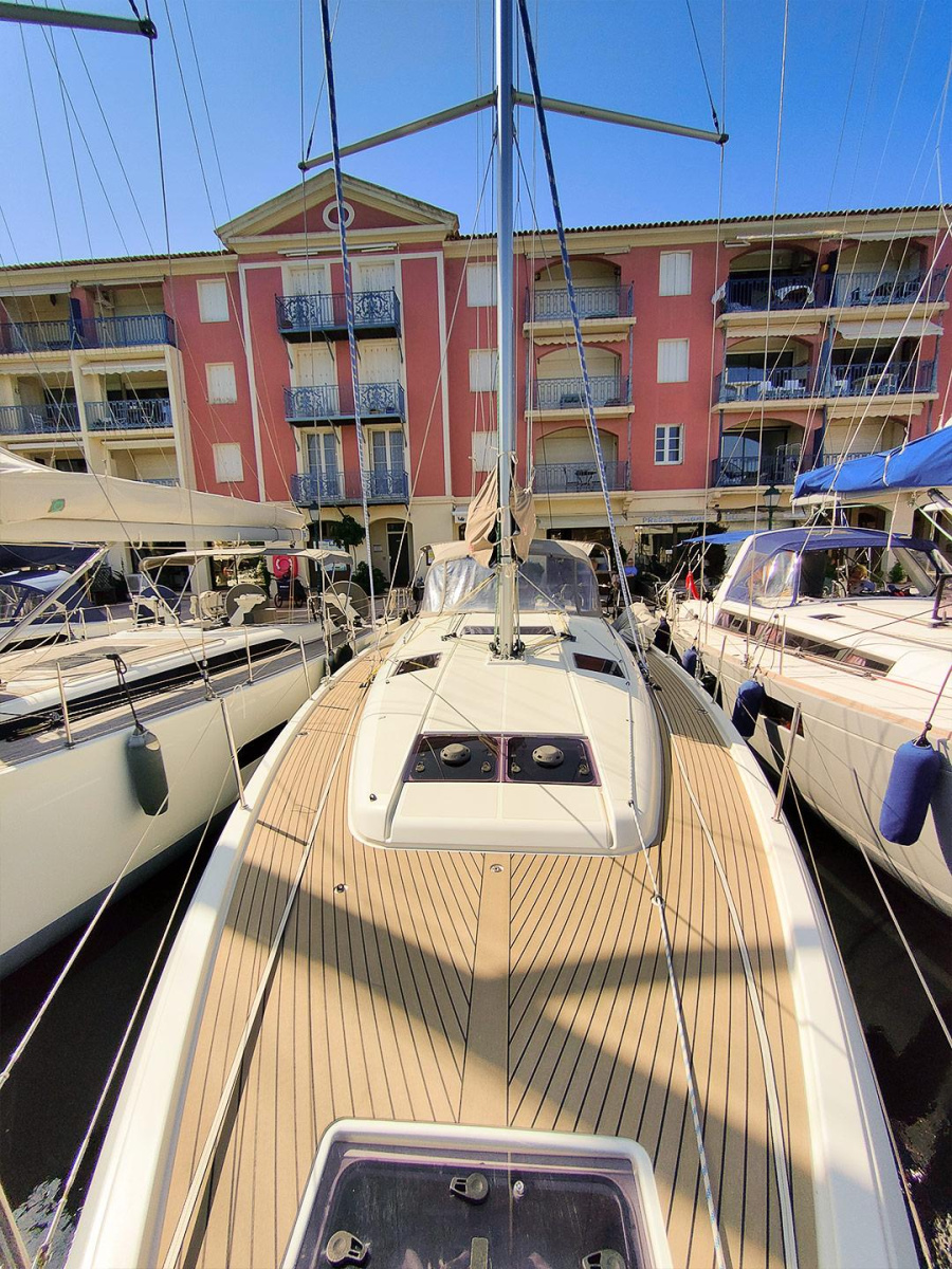 Sun Odyssey 440 — photo 5