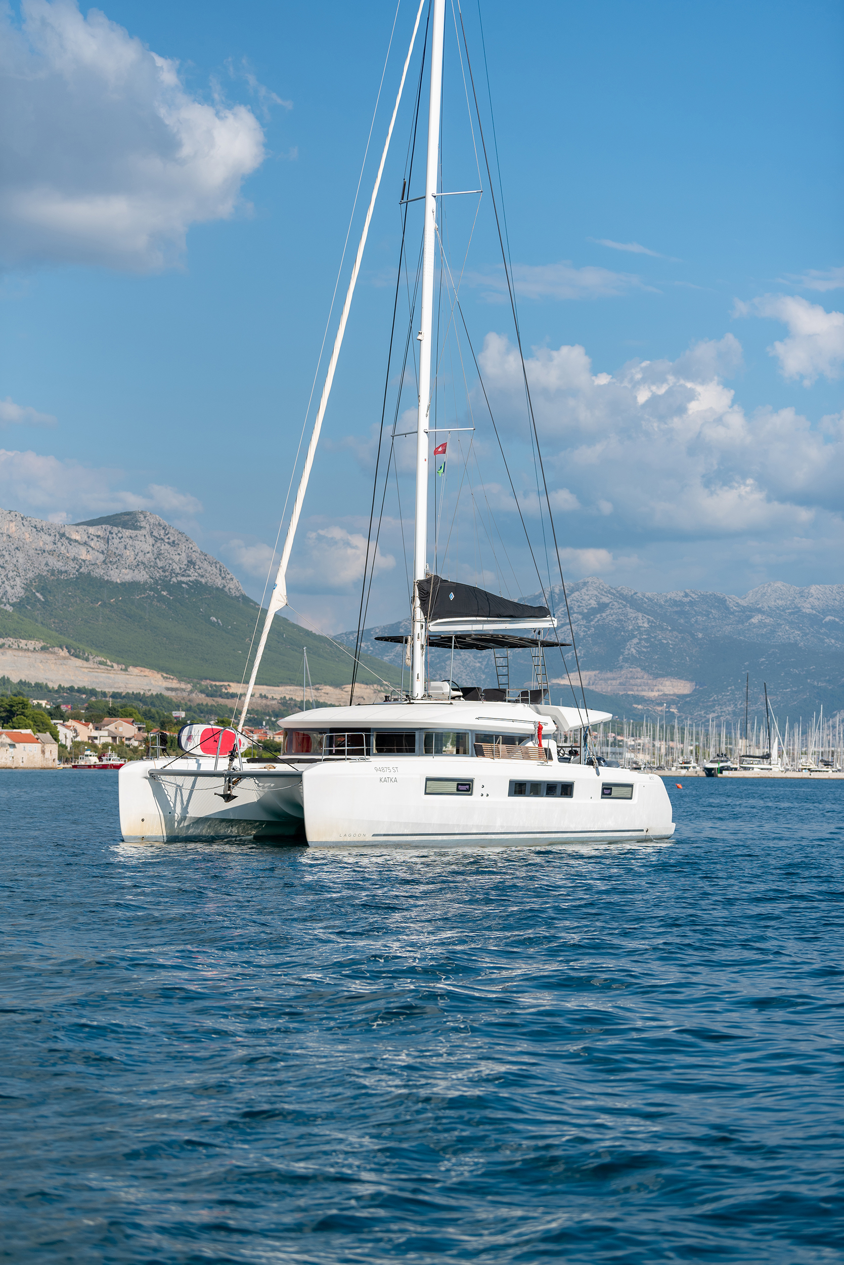 Lagoon 50 — photo 10