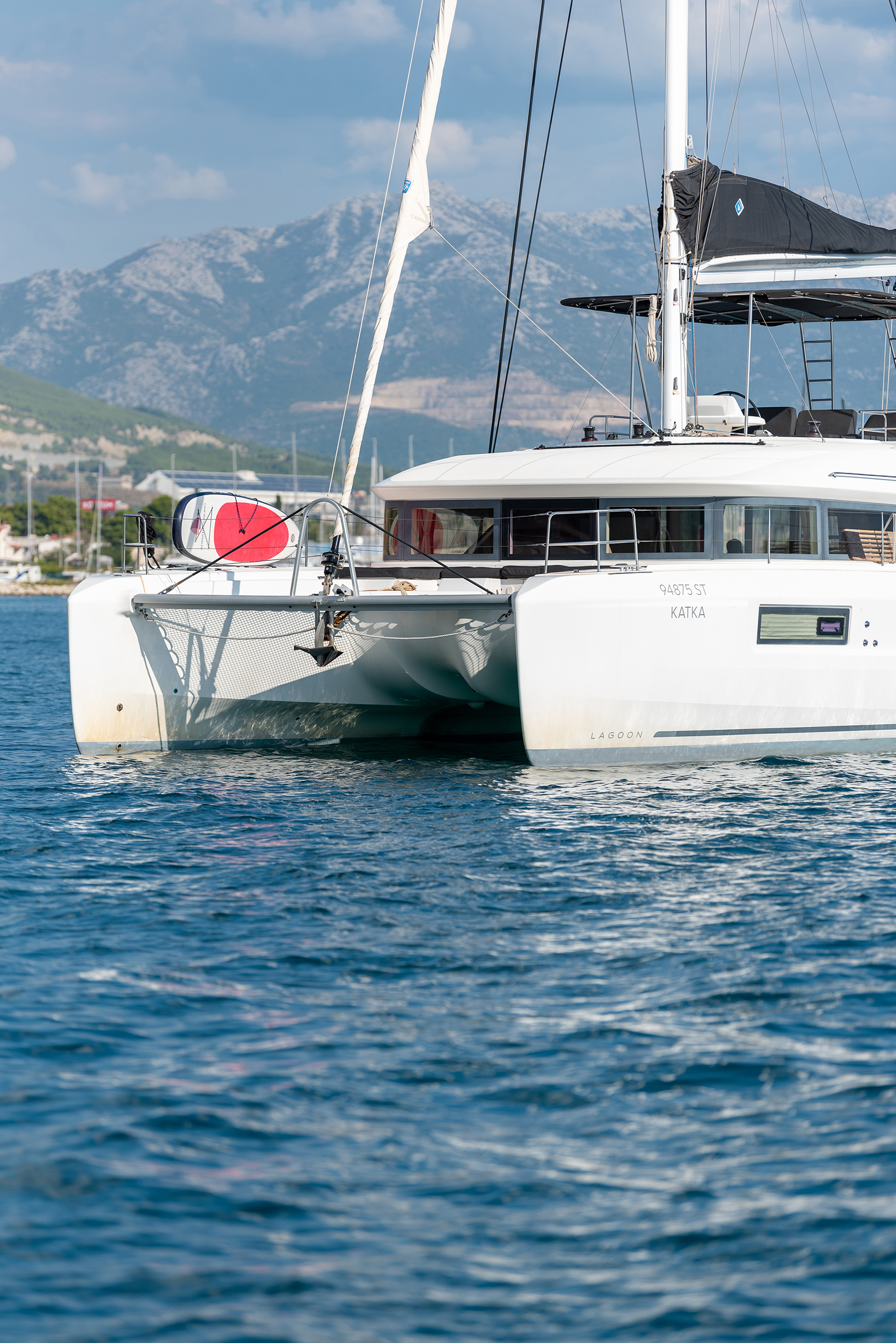 Lagoon 50 — photo 3