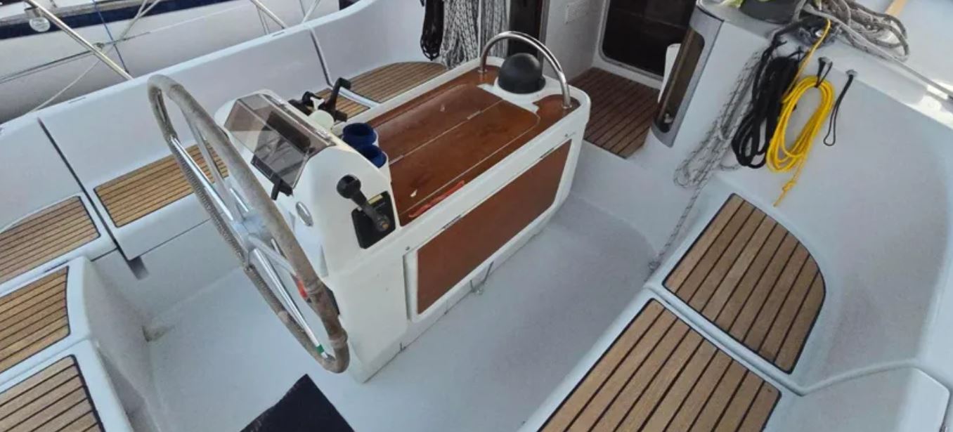 Oceanis 370 — photo 7