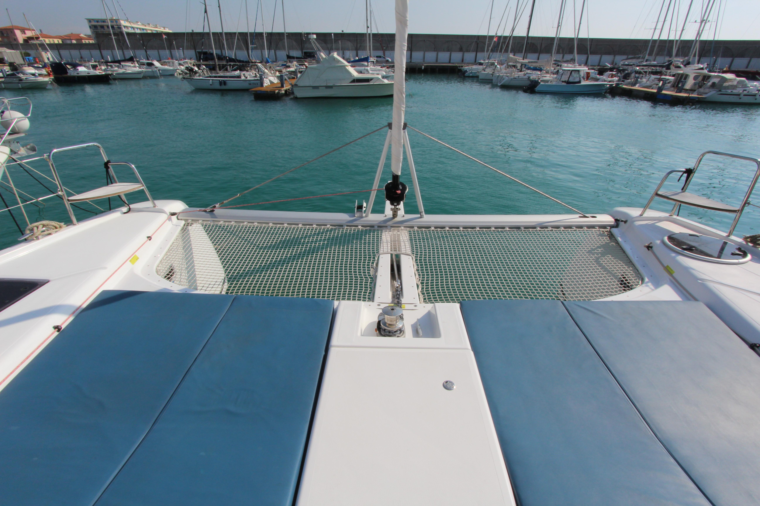 Dufour Catamaran 48 5c+5h — photo 42