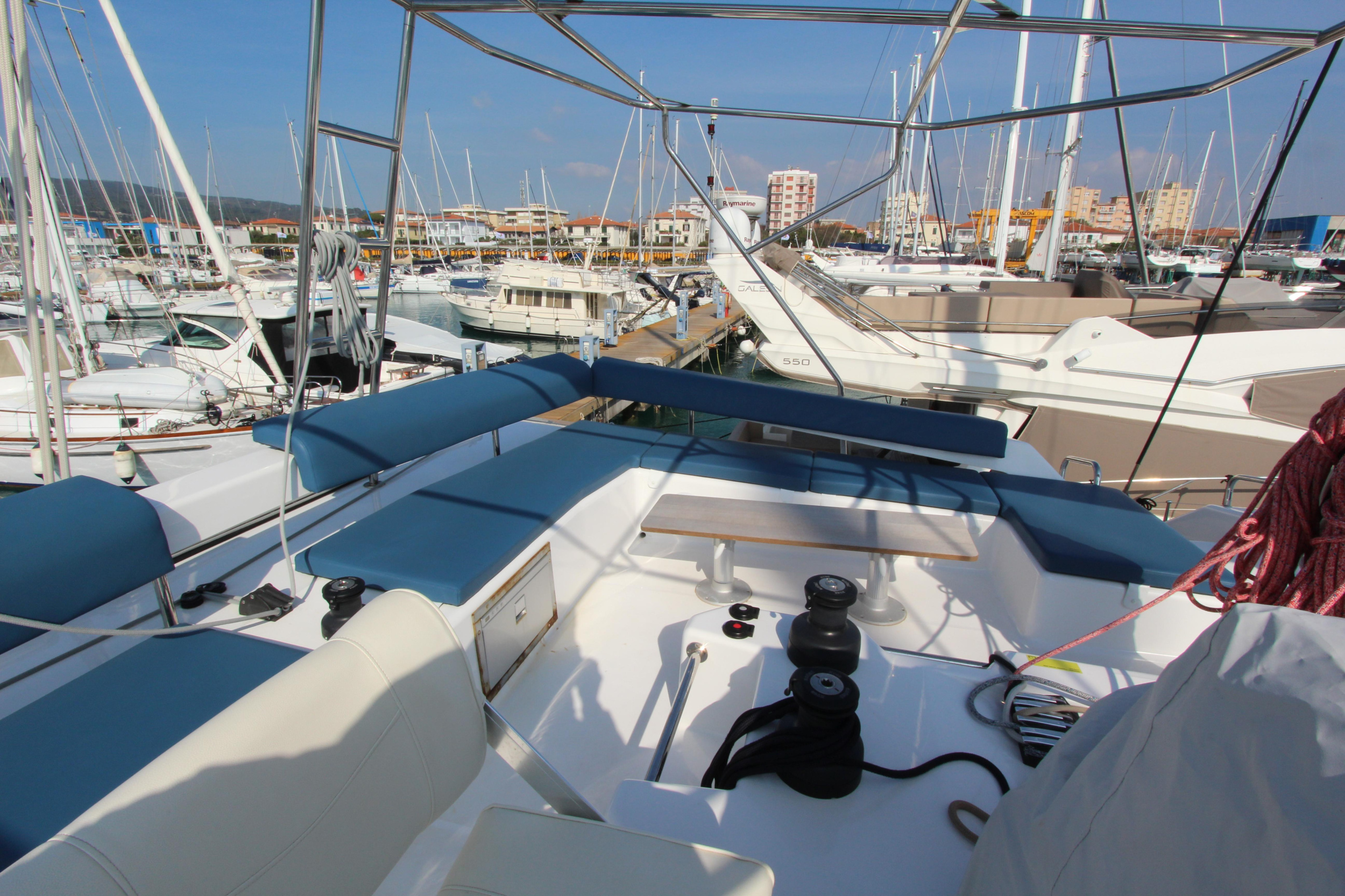 Dufour Catamaran 48 5c+5h — photo 34