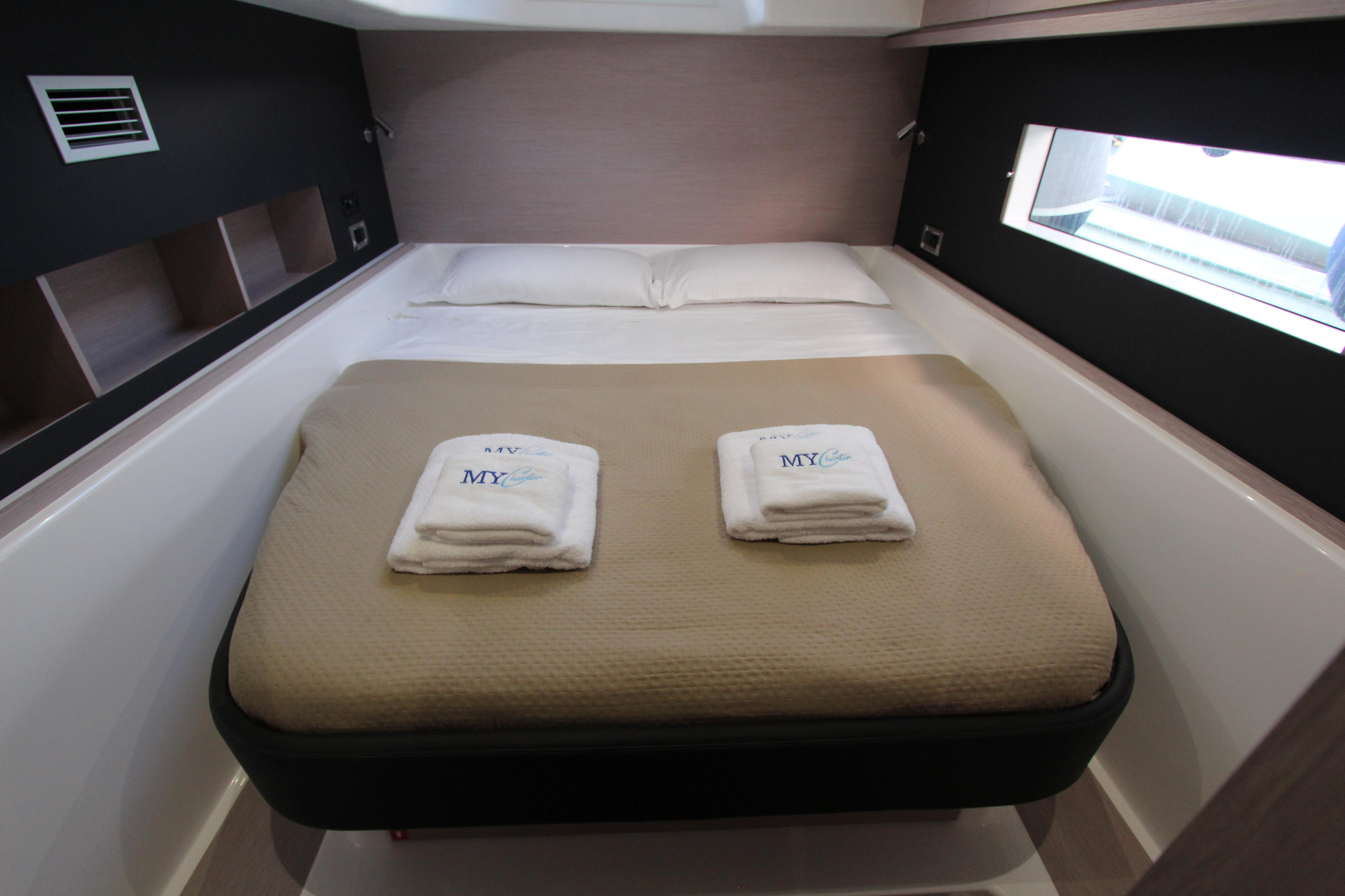 Dufour Catamaran 48 5c+5h — photo 46