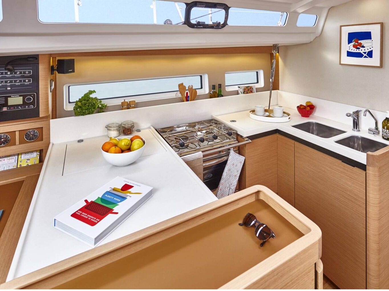 Sun Odyssey 440 — photo 2