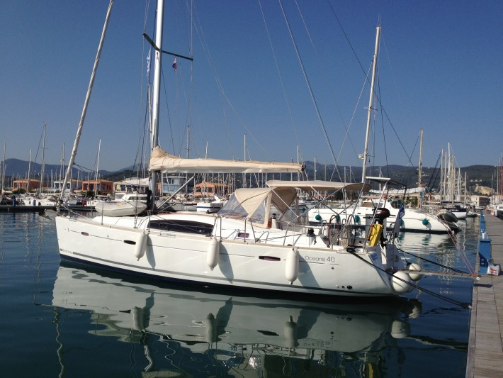 Oceanis 40 — photo 1