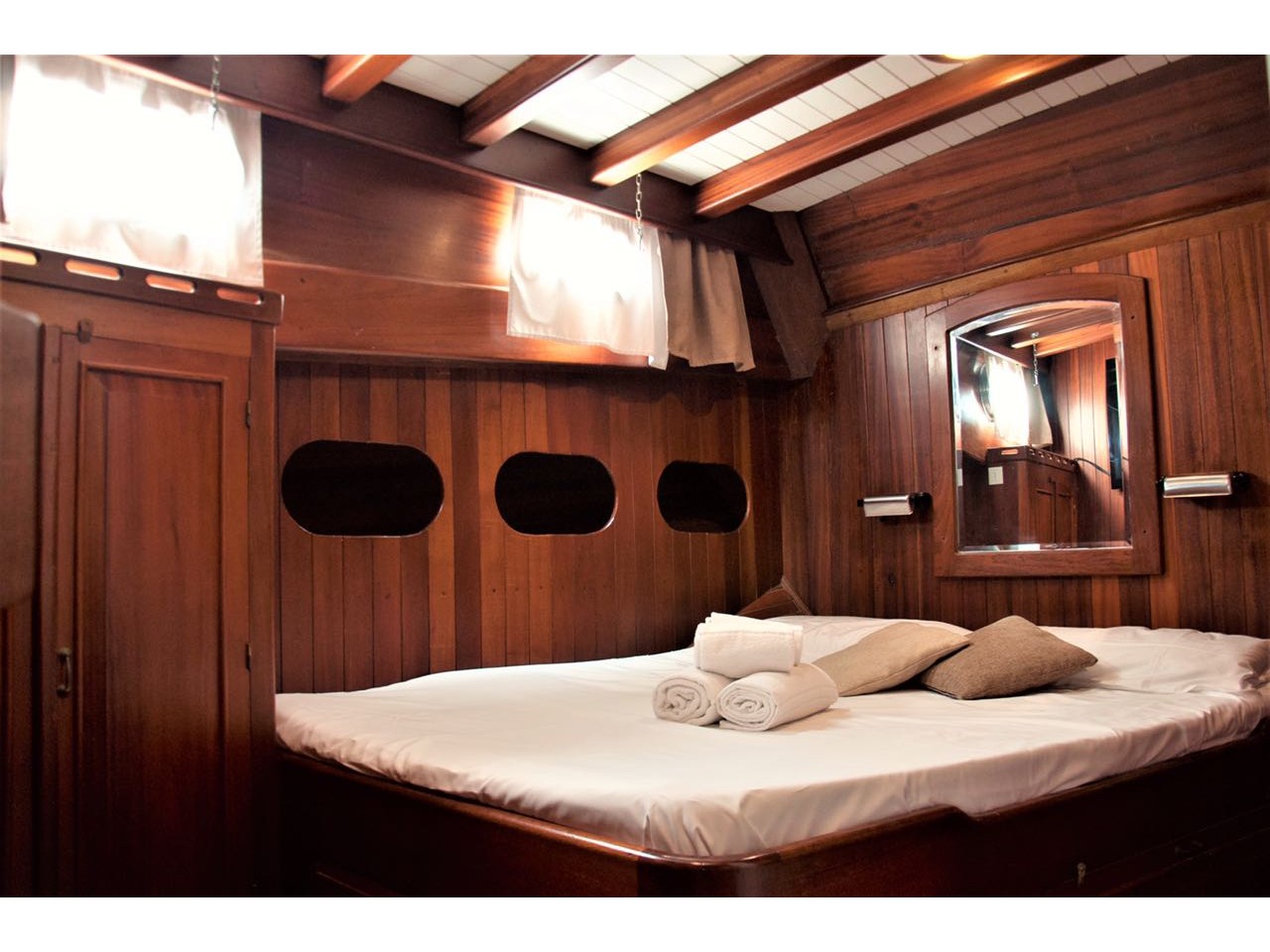 Alquiler de cabinas en Sicilia en yate tripulado — photo 18