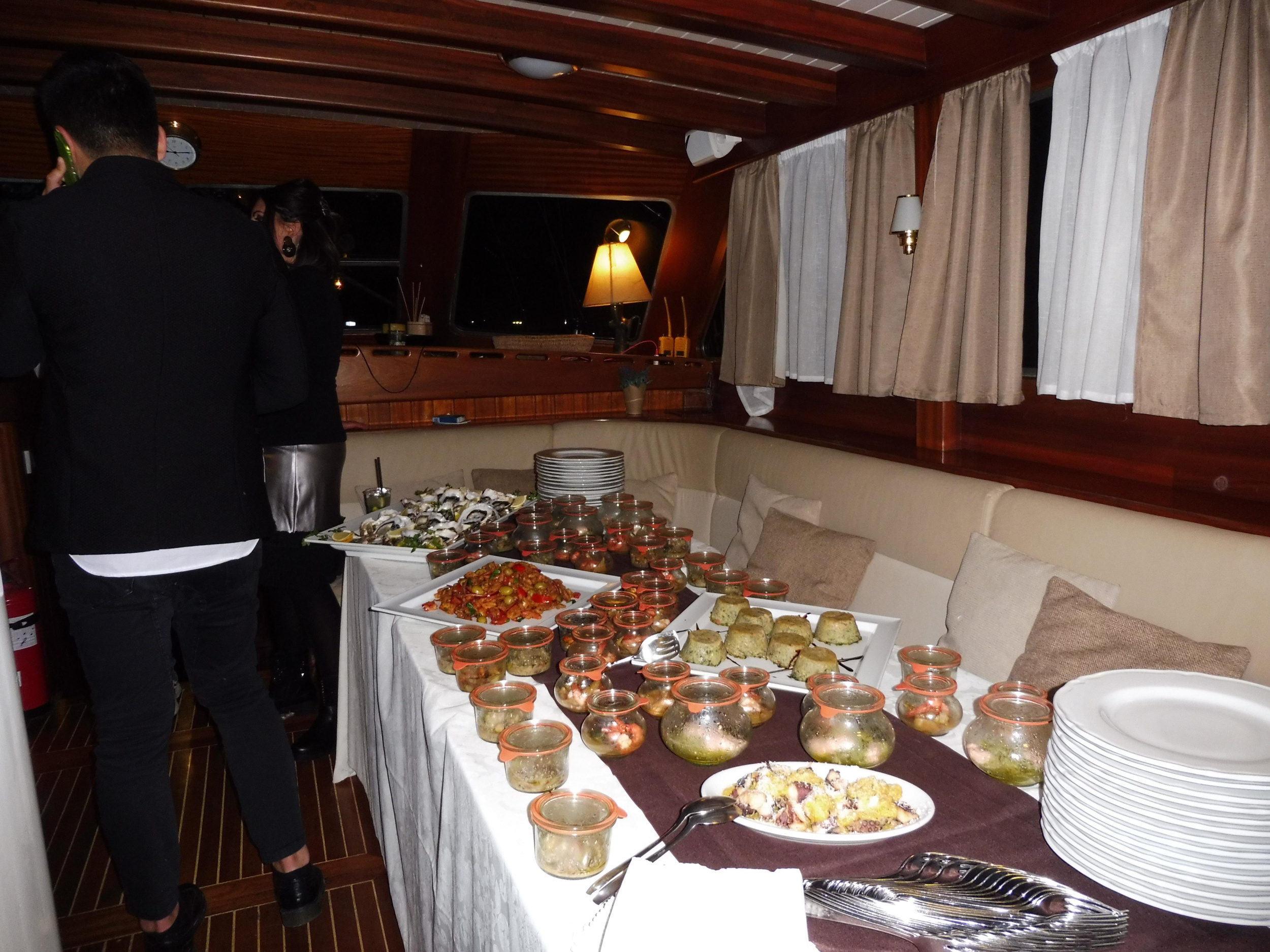 Alquiler de cabinas en Sicilia en yate tripulado — photo 19
