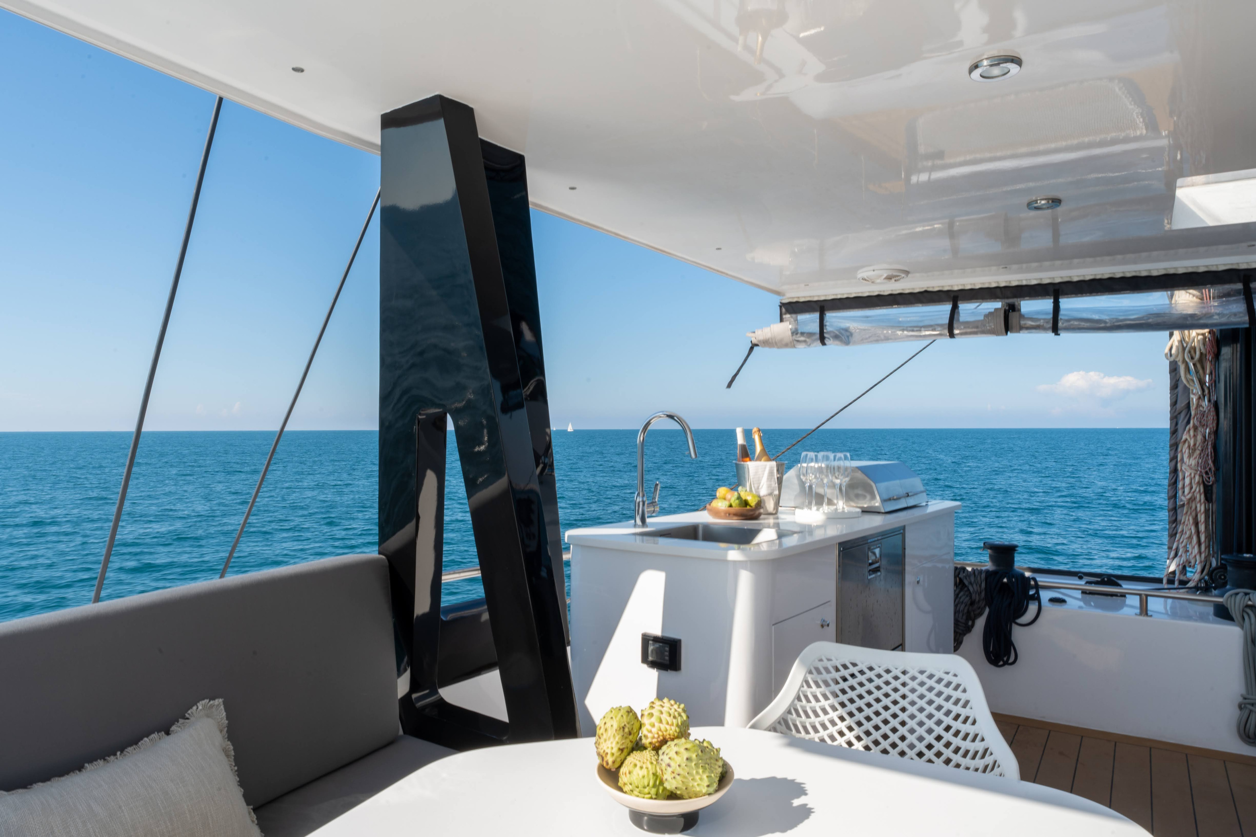 Catamaran J-Yachts — photo 20