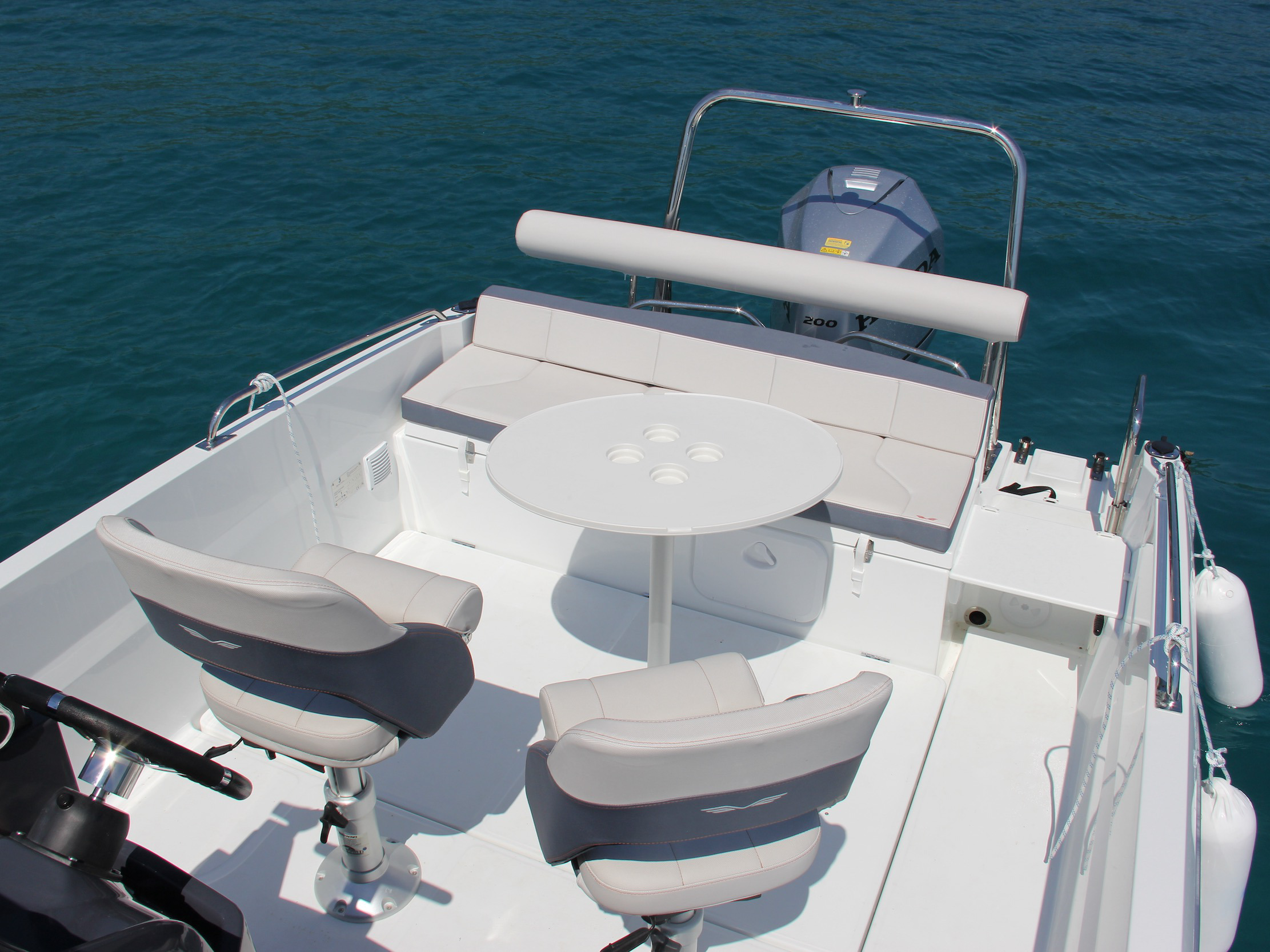 Beneteau Flyer 6.6 Space Deck — photo 18