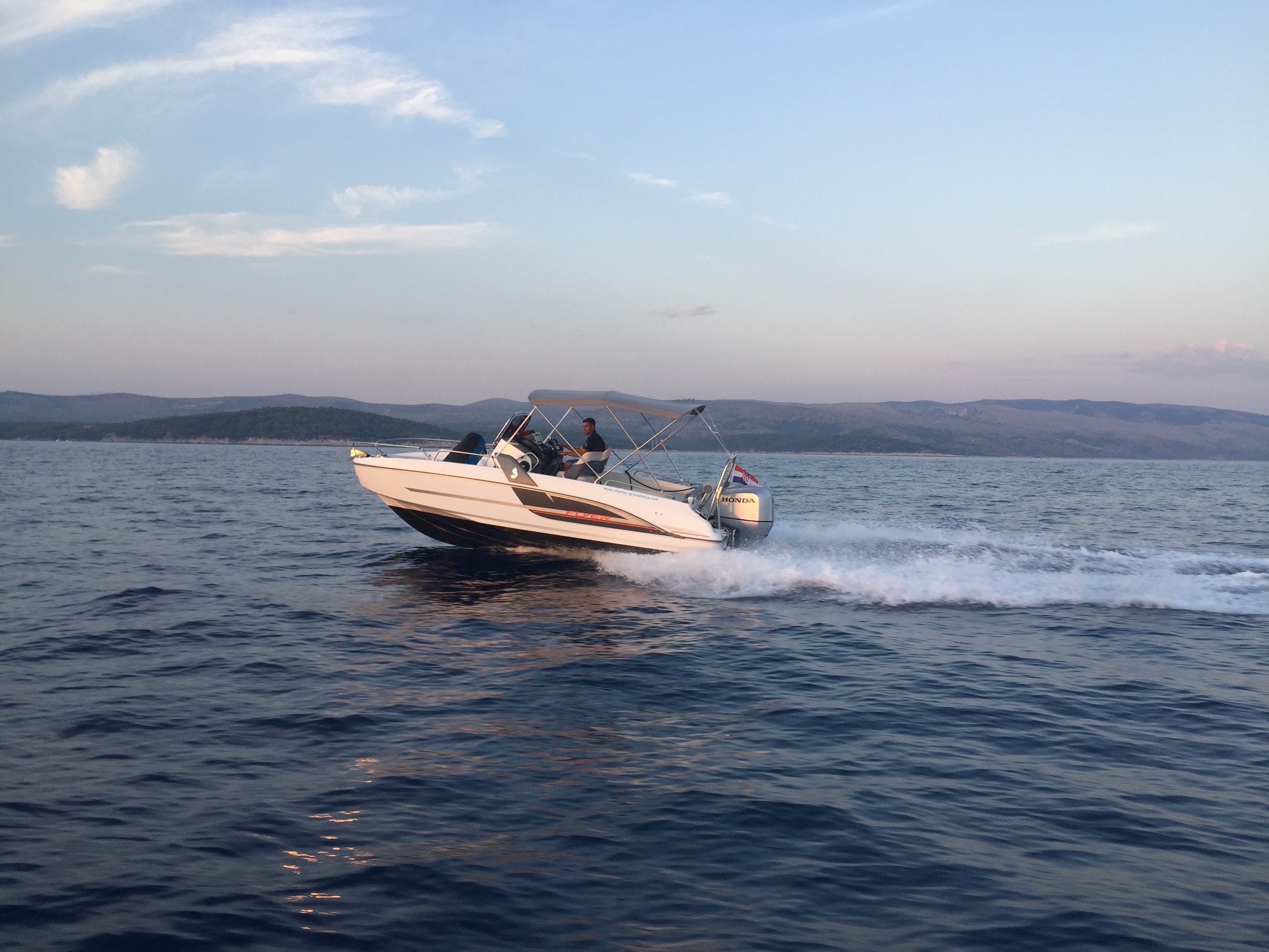 Beneteau Flyer 6.6 Space Deck — photo 16