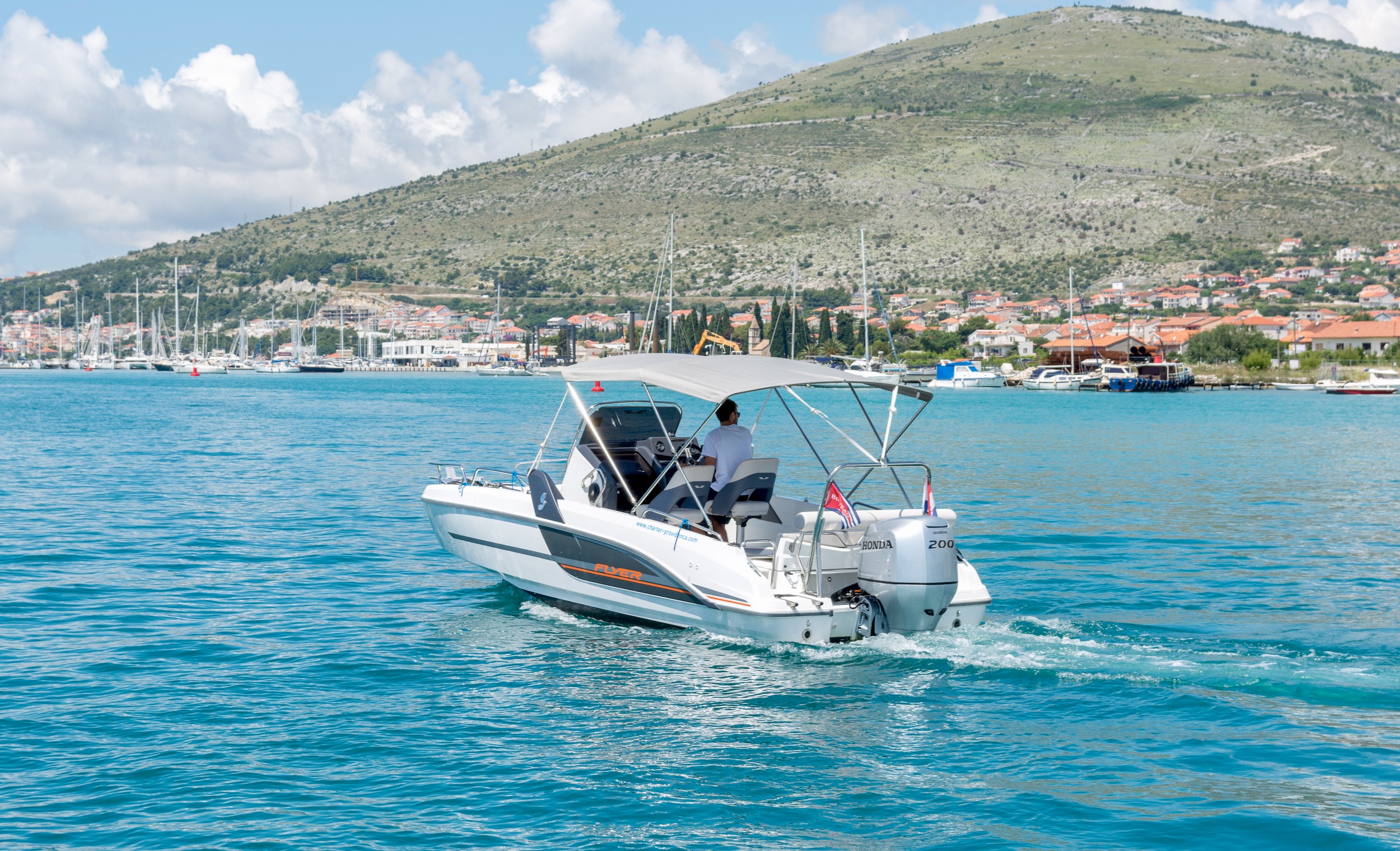 Beneteau Flyer 6.6 Space Deck — photo 12