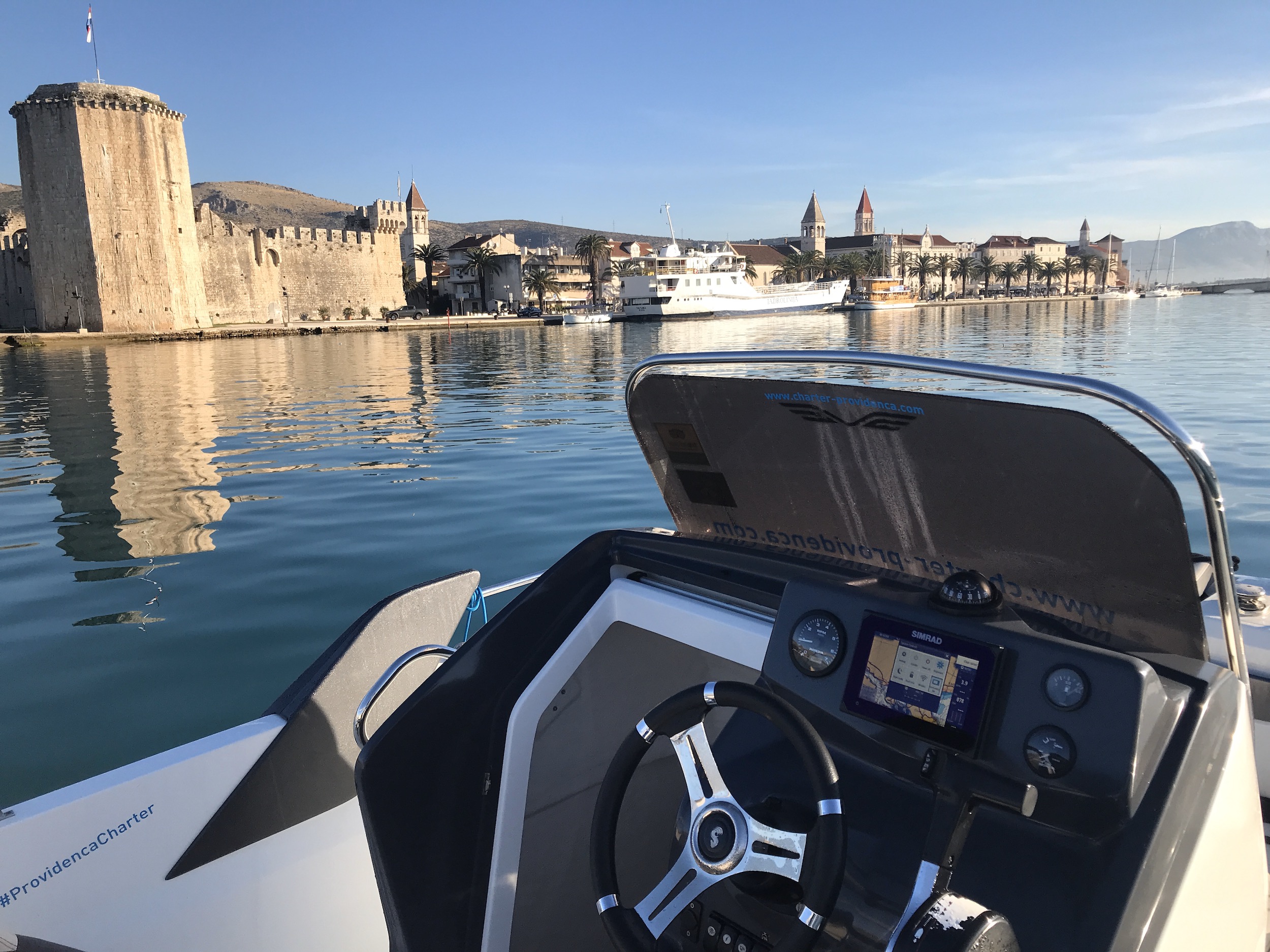 Beneteau Flyer 6.6 Space Deck — photo 8