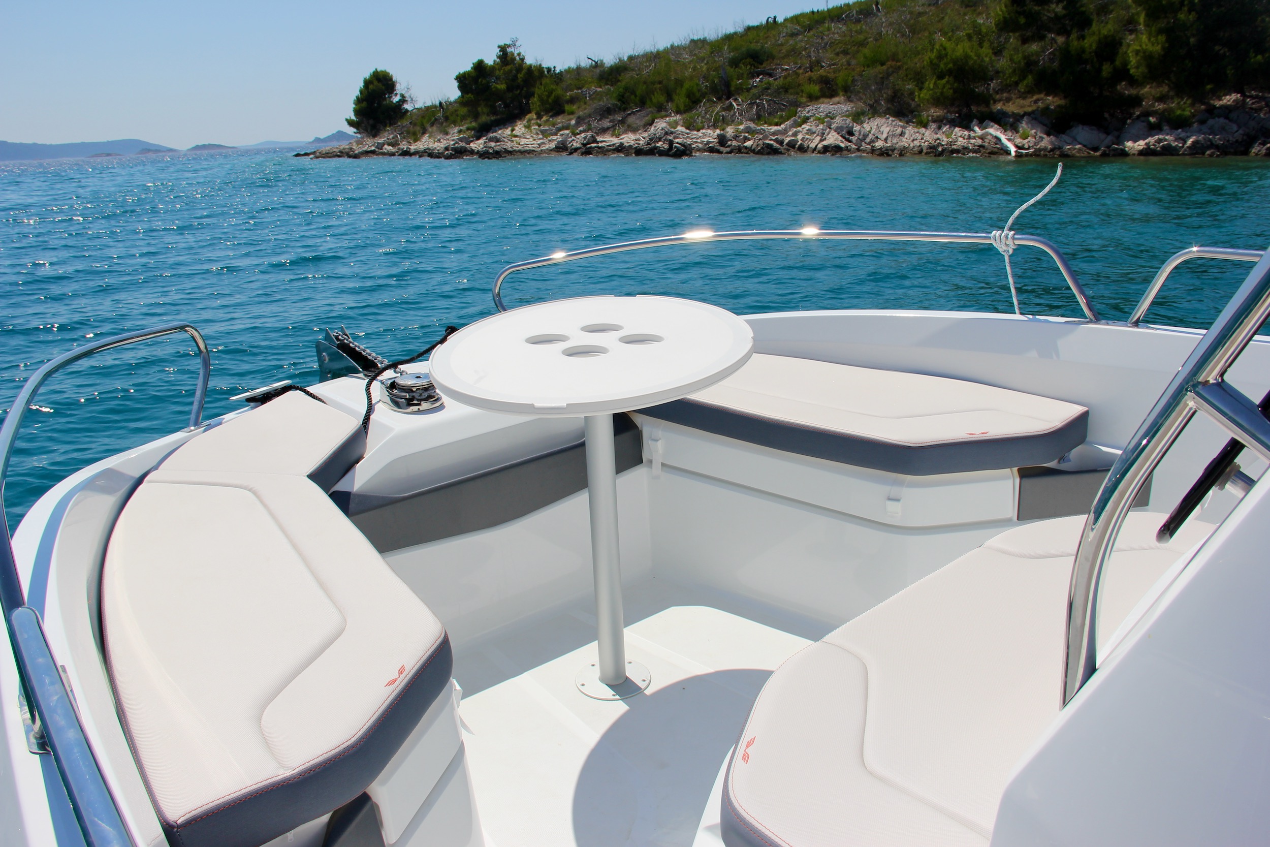 Beneteau Flyer 6.6 Space Deck — photo 17