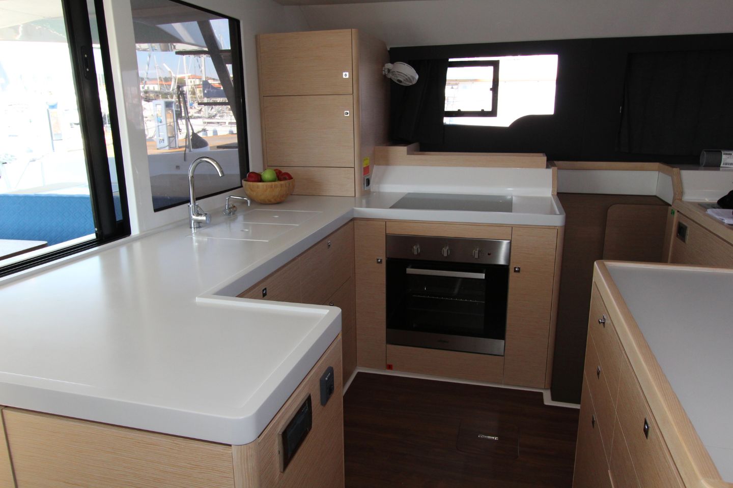Dufour Catamaran 48 5c+5h — photo 13