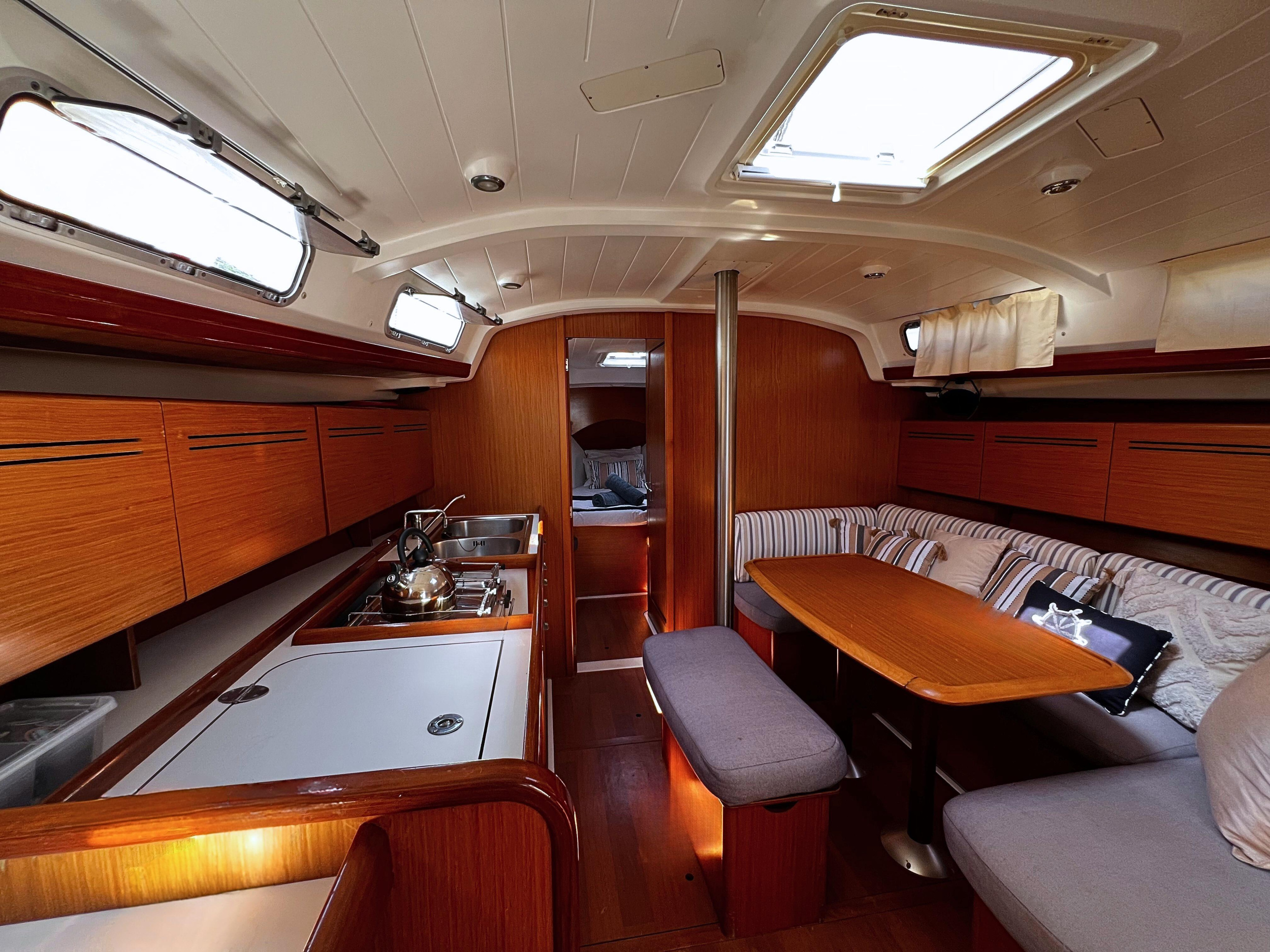 Beneteau 43 — photo 9