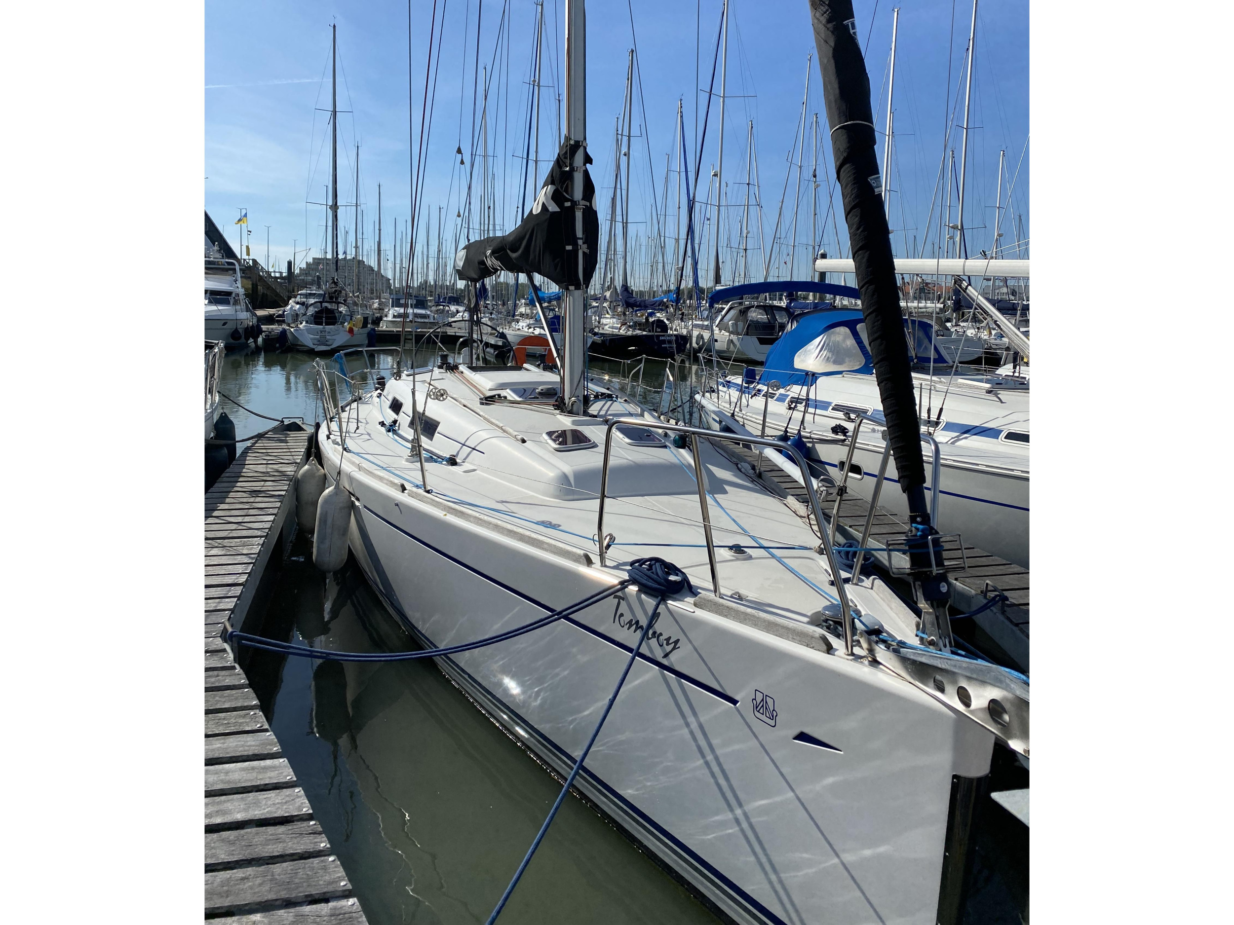 Dufour 34 Performance — photo 1