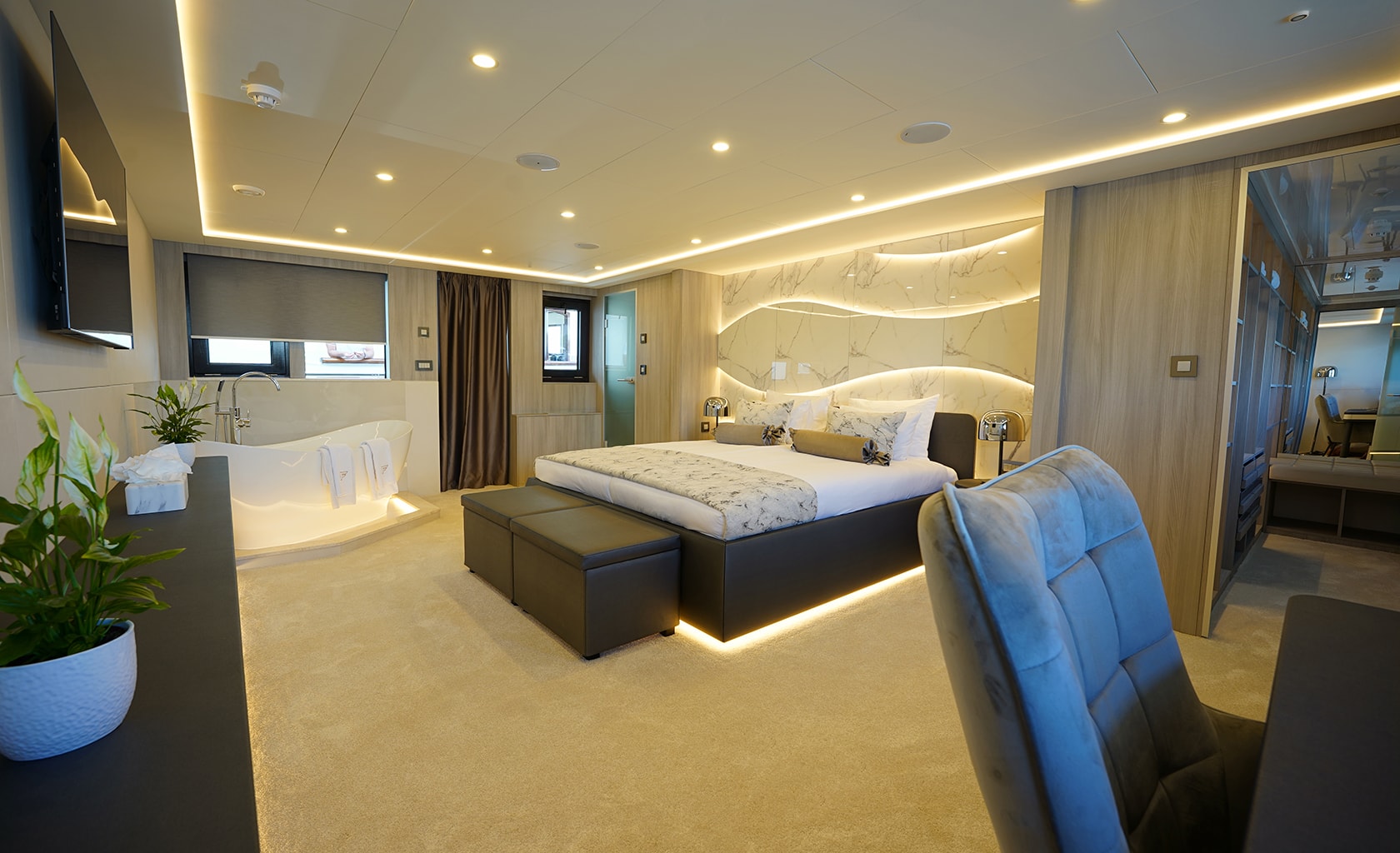 Motoryacht Freedom — photo 29