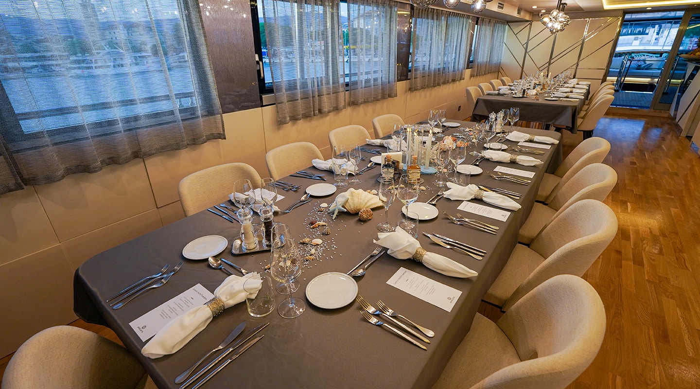 Motoryacht Freedom — photo 10
