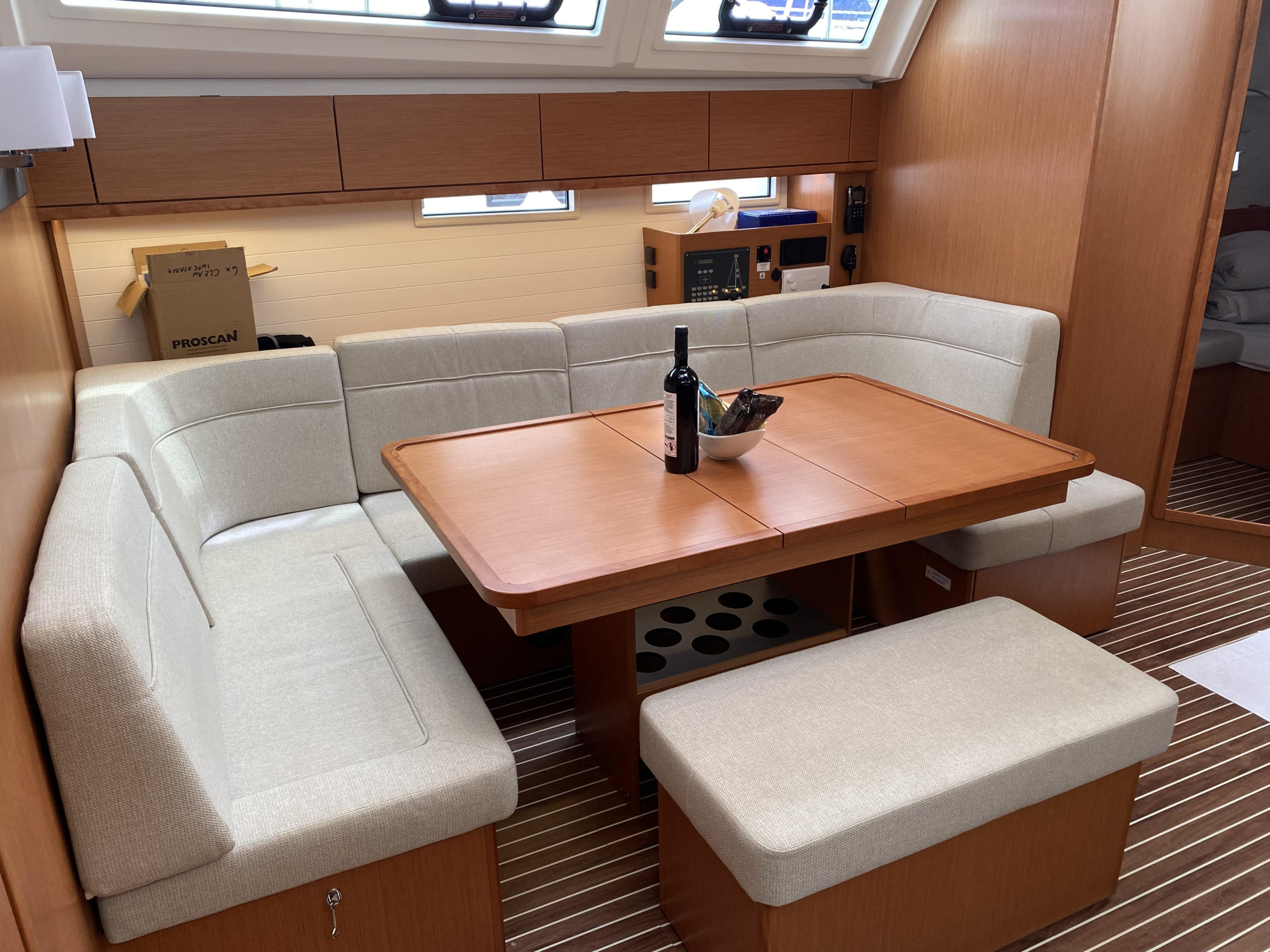 Bavaria Cruiser 46 — photo 10