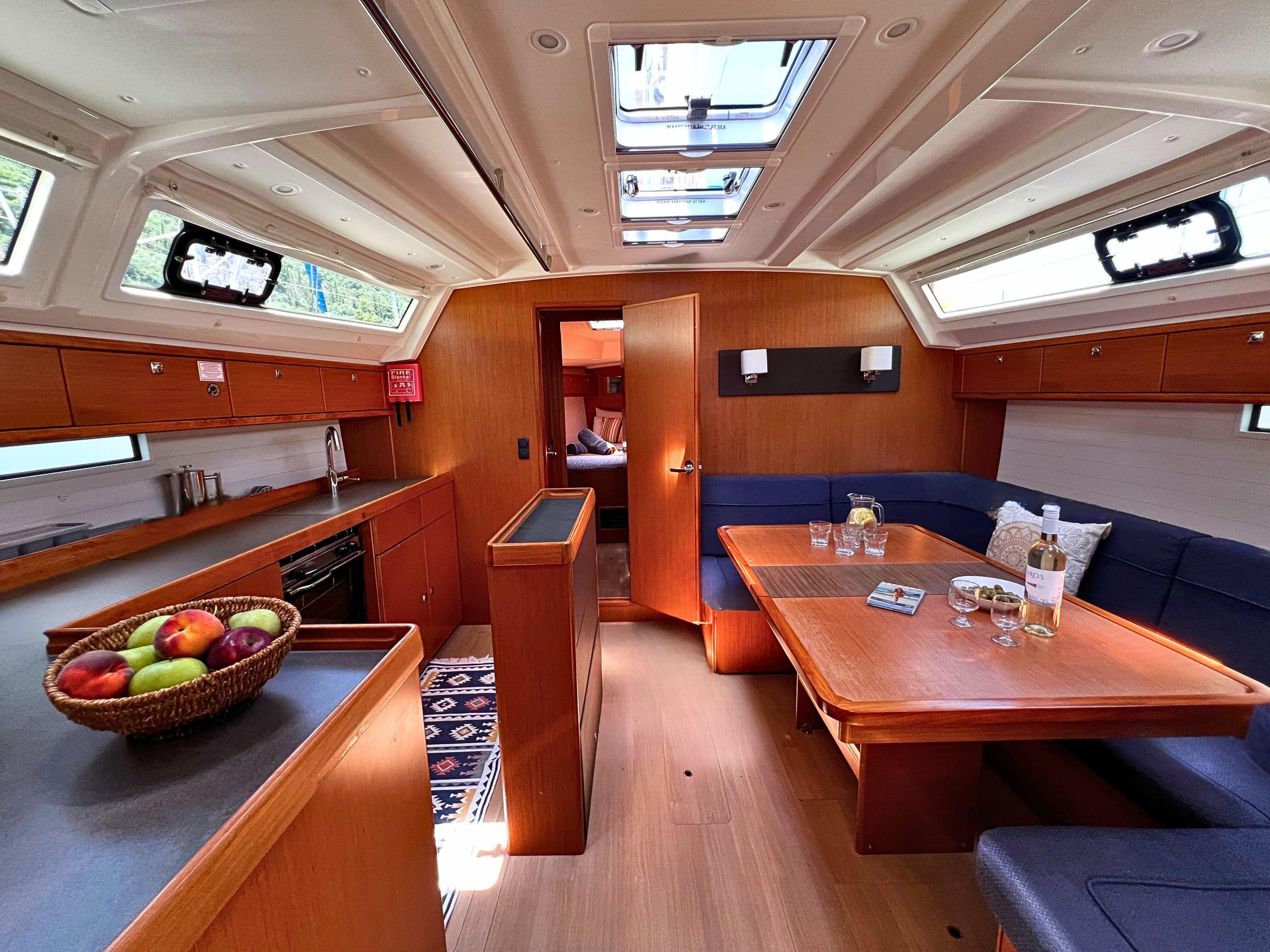 Bavaria 46 Cruiser — photo 16