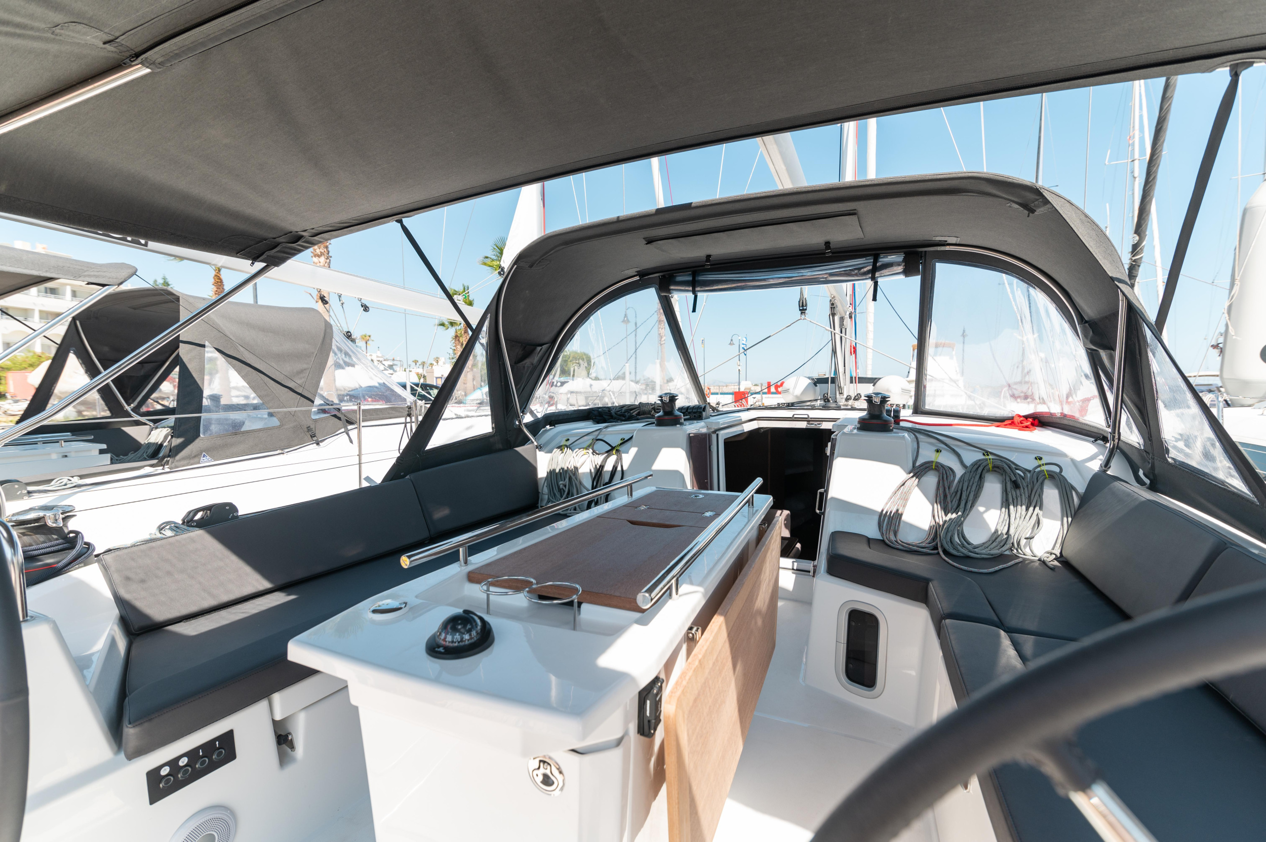 Oceanis 40.1 — photo 6