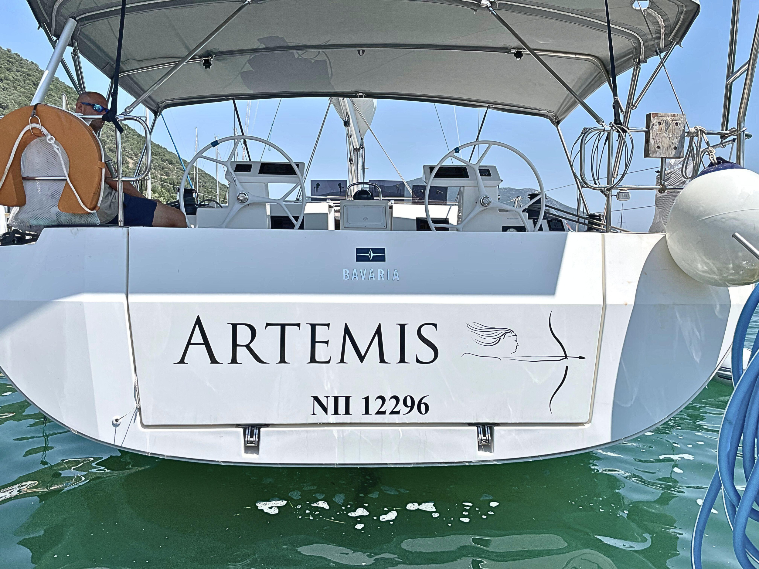 Bavaria C45 Holiday — photo 18