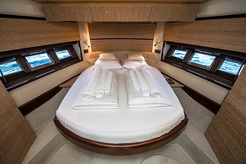 Azimut 47 Fly — photo 15