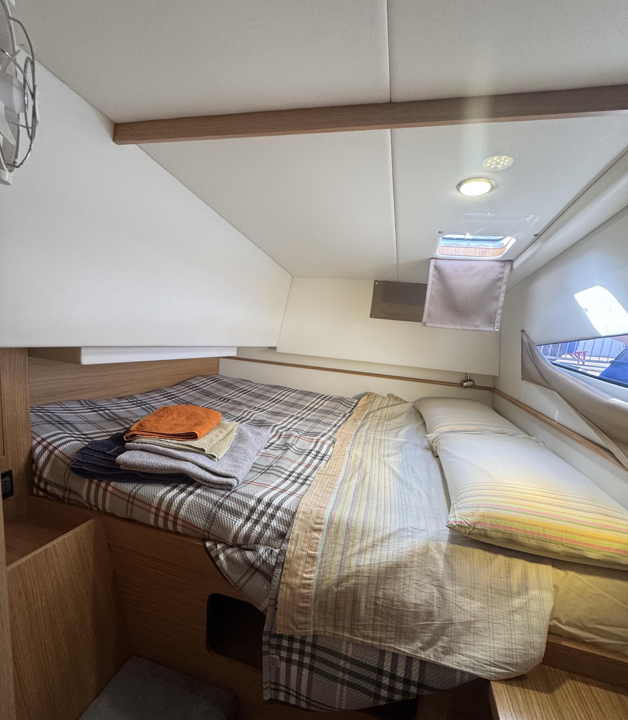 C-CAT 37 — photo 21