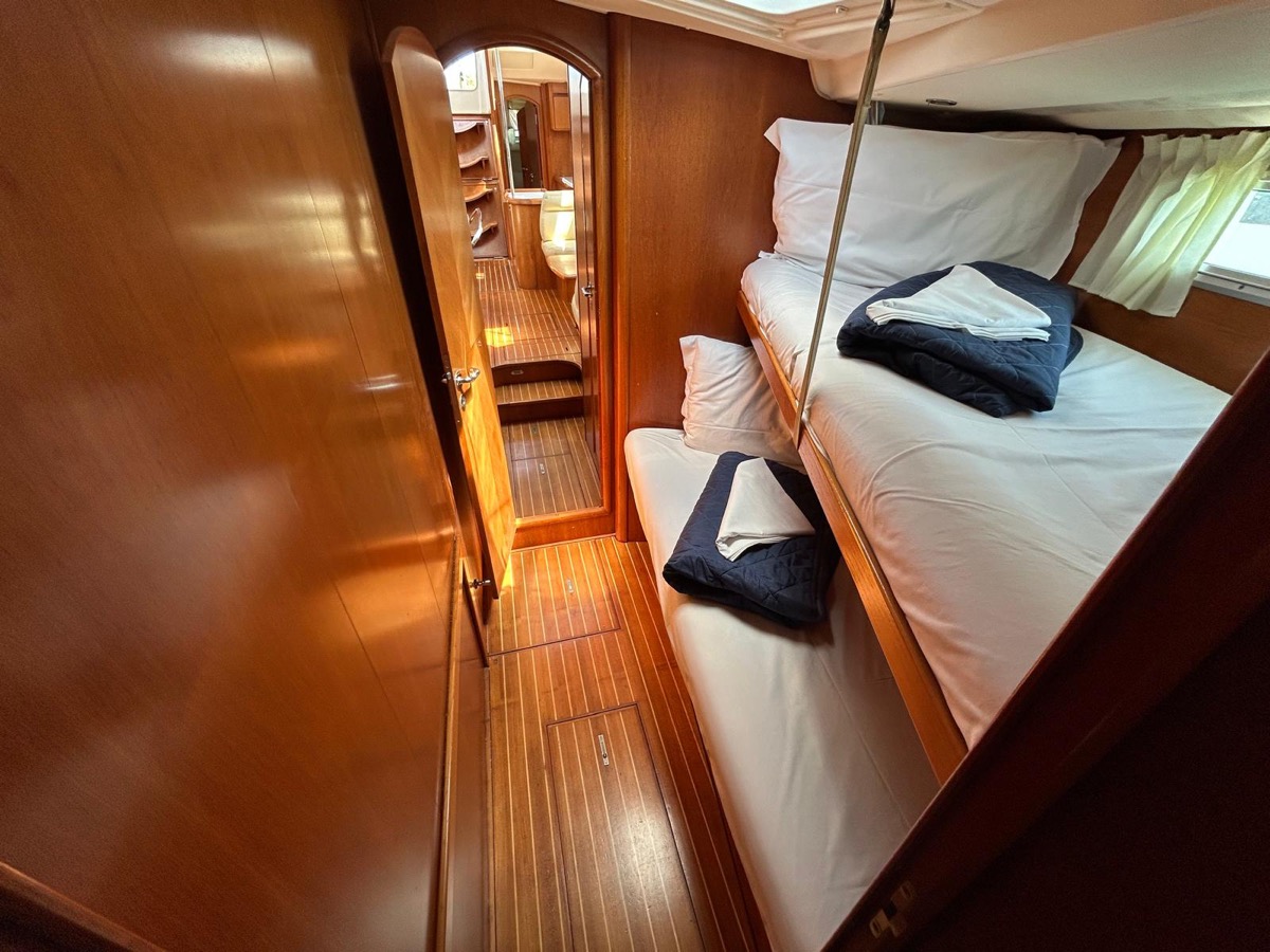 Sun Odyssey 54 DS — photo 21