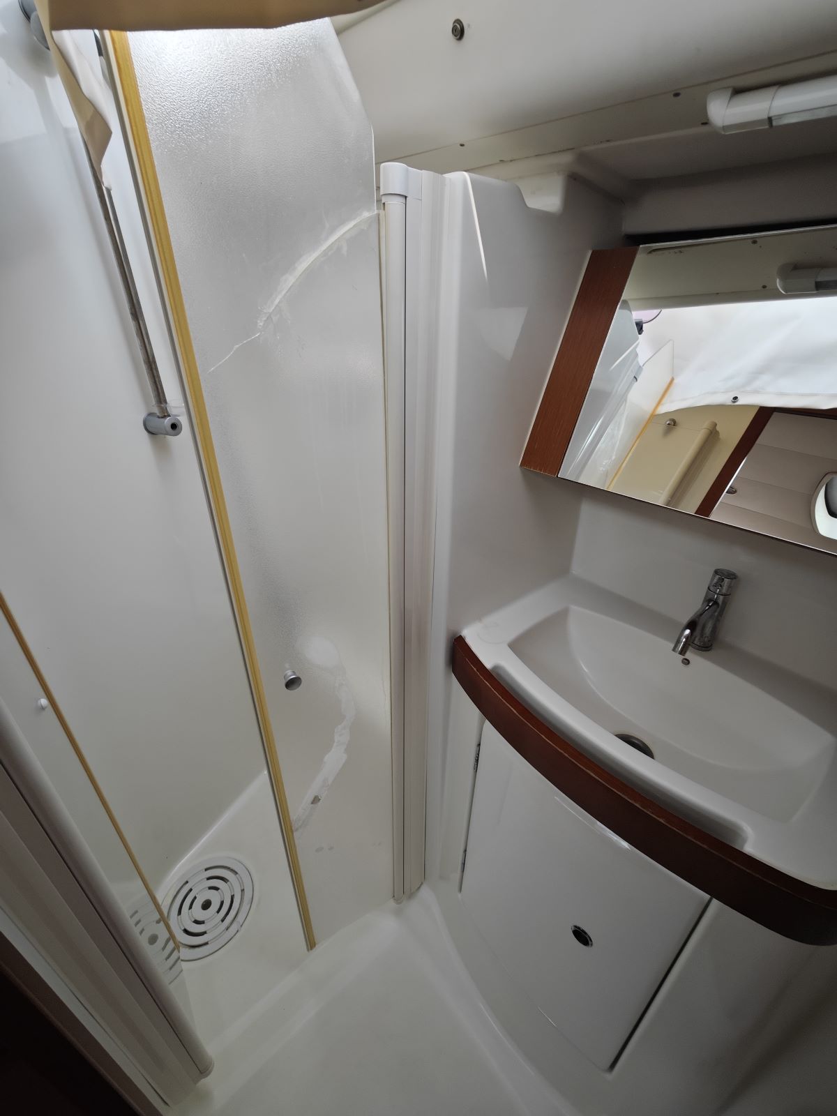 Oceanis 40 — photo 10