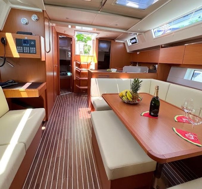 Bavaria C45 — photo 2