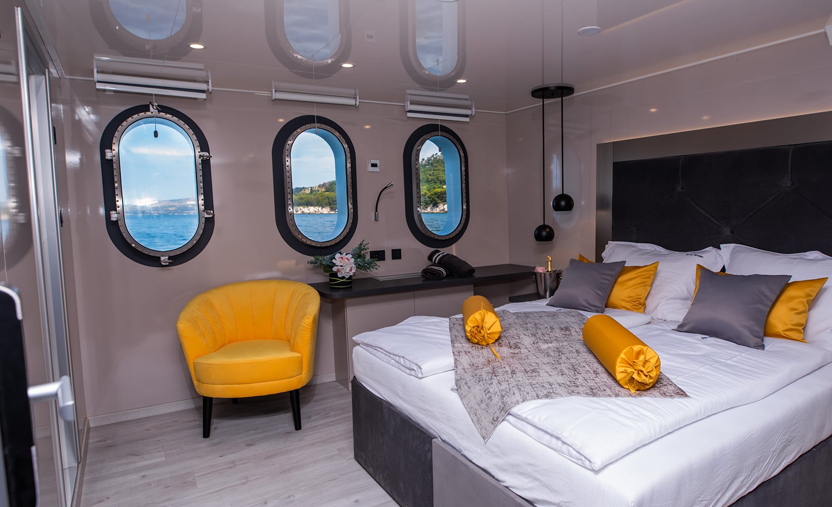 Motoryacht Alfa Mario — photo 38