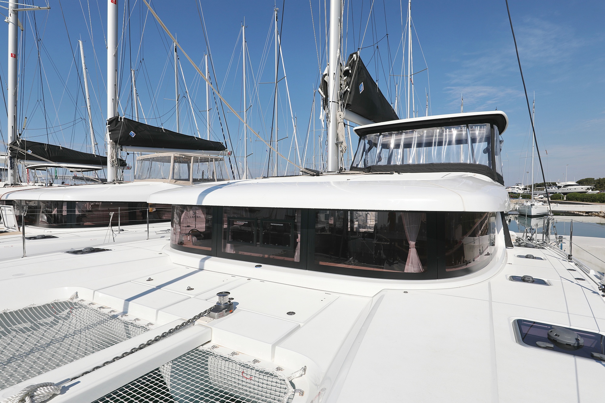 Lagoon 42 — photo 30