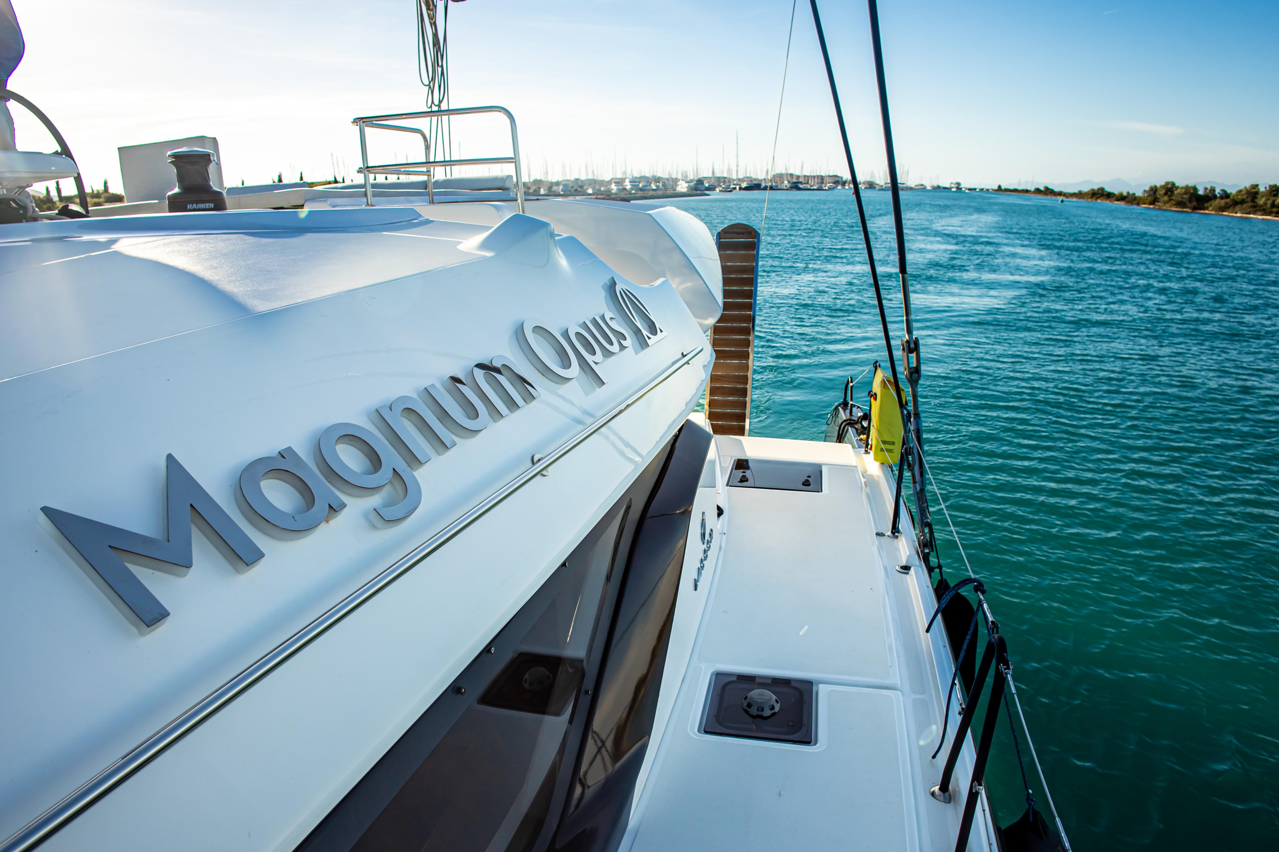 Lagoon 50 — photo 3