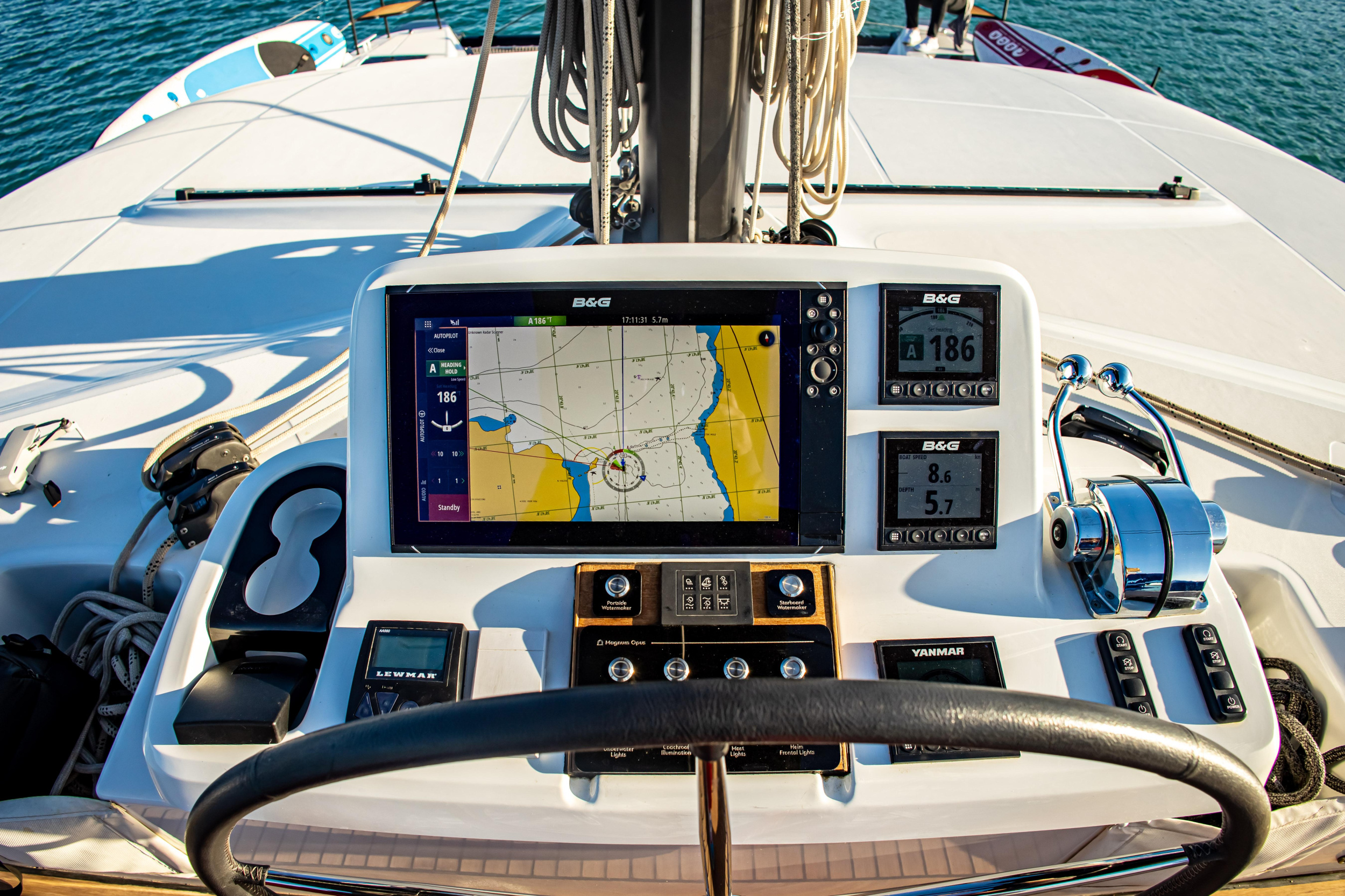 Lagoon 50 — photo 32