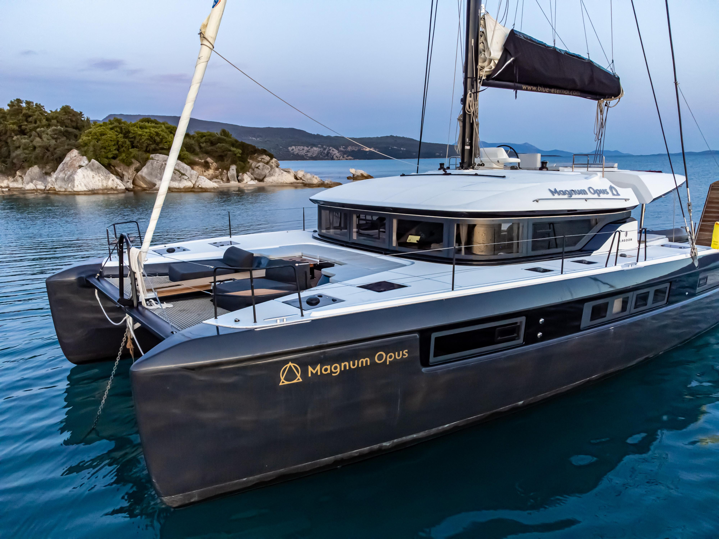 Lagoon 50 — photo 13